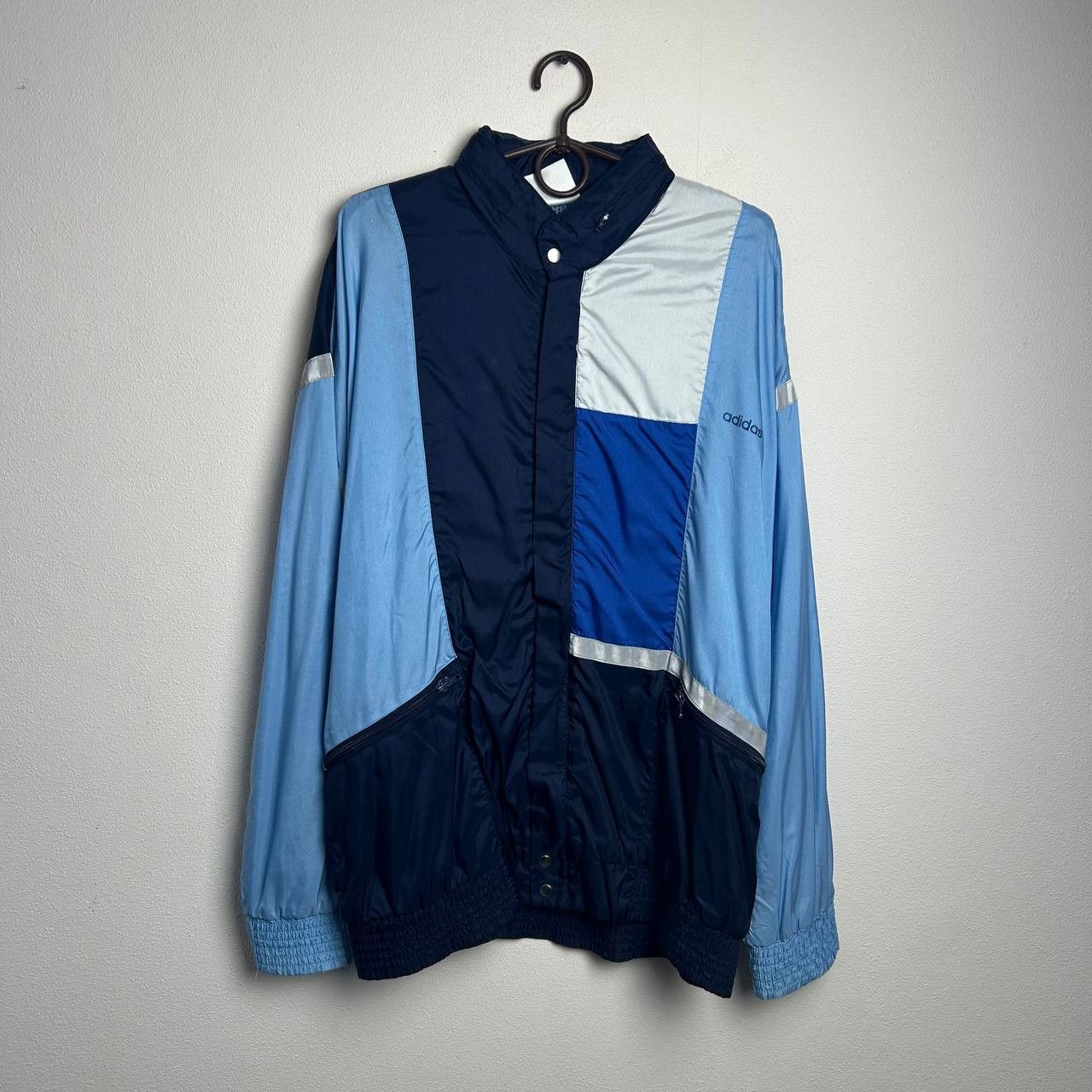 Adidas Vintage Adidas Nylon Small logo nylon rare jacket Size US M / EU 48-50 / 2 - 1 Thumbnail