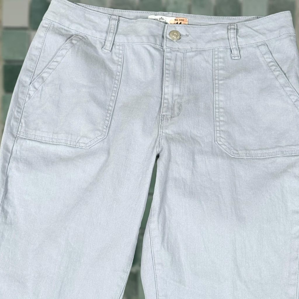 Vintage VINTAGE Royalty For Me Pants Womens 14 Pale Blue Mid Rise Stretch Distressed Hem Casual Pants Women Size 36" / US 14 / IT 50 - 1 Thumbnail