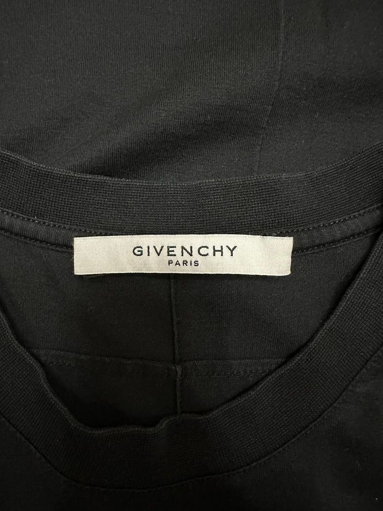 Givenchy Givenchy Classic Shark Short-sleeved T-shirt Size US S / EU 44-46 / 1 - 3 Thumbnail