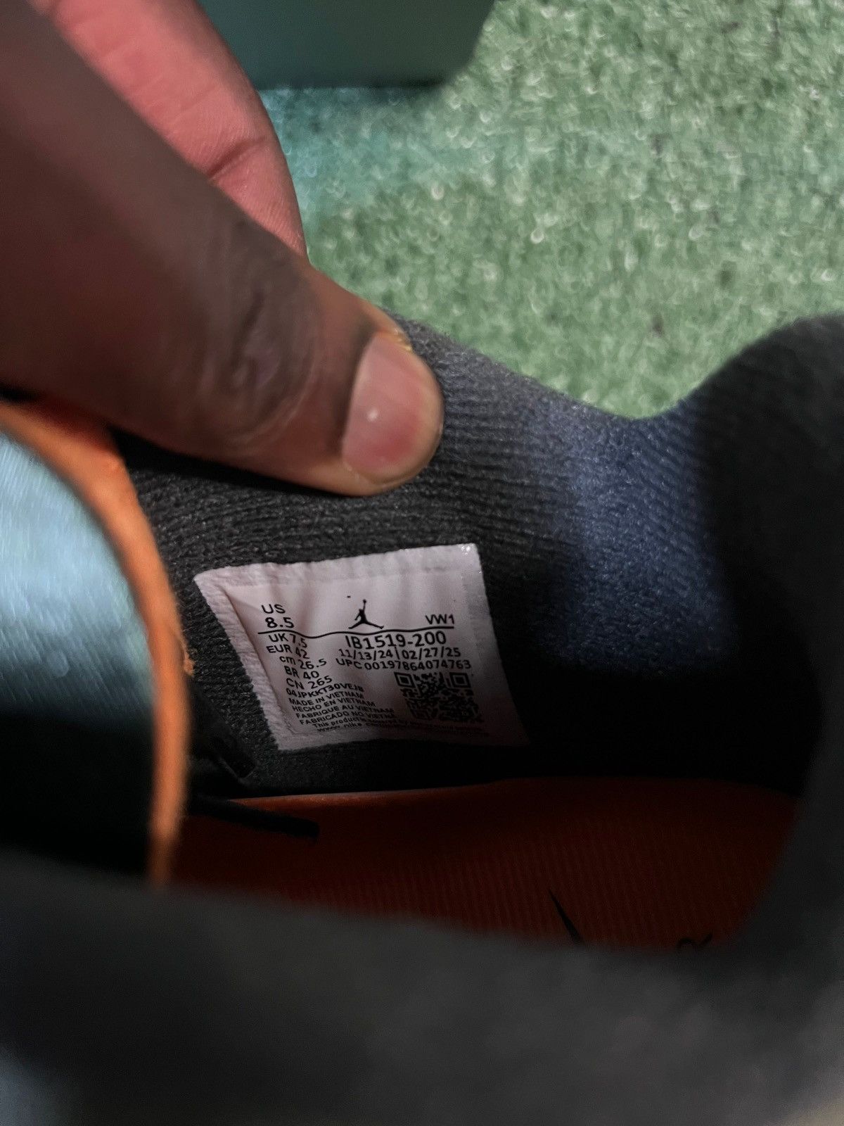 Jordan Brand Jordan 4 undefeated Size US 10.5 / EU 43-44 - 7 Thumbnail