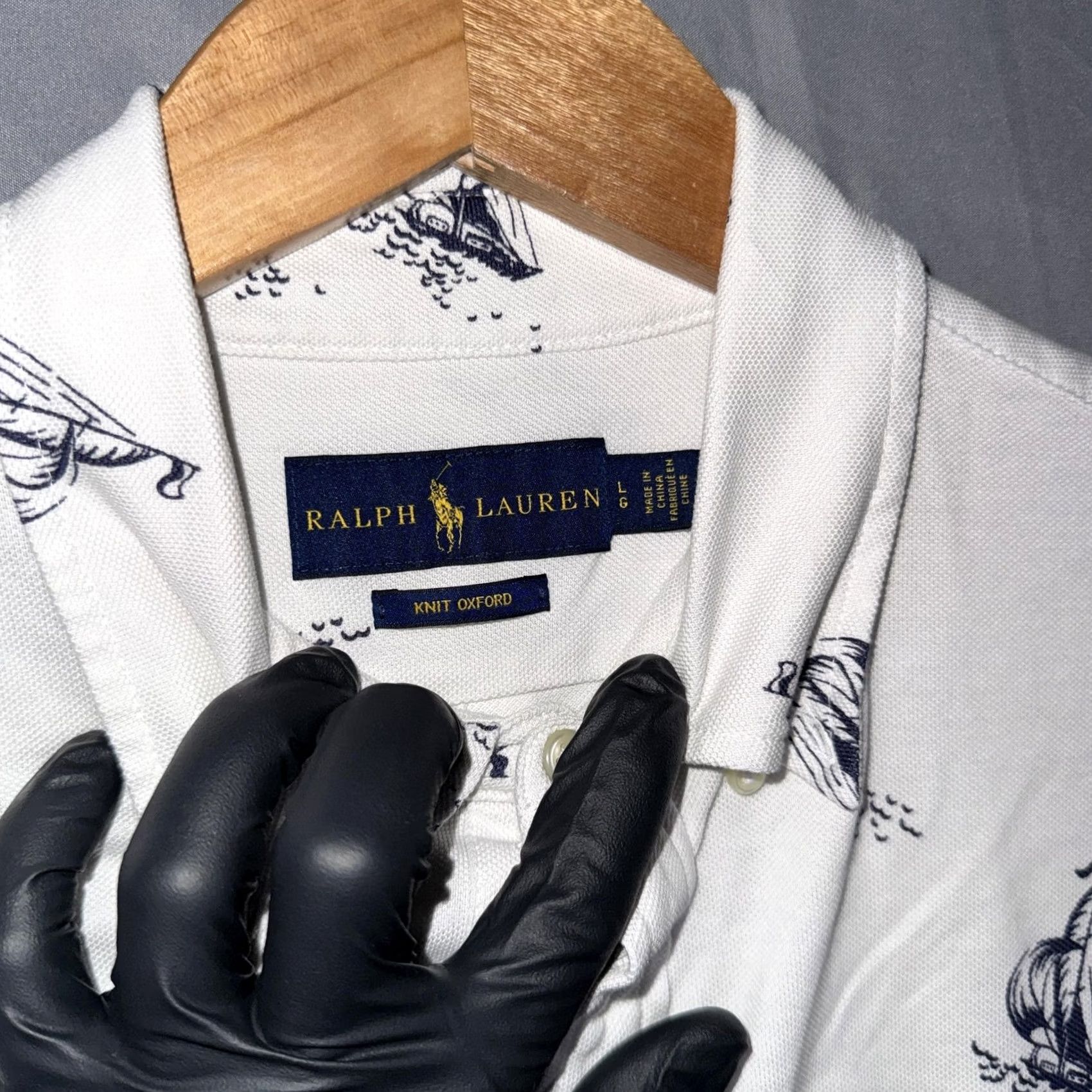 Ralph Lauren Ralph Lauren Polo Shirt Mens L White Knit Oxford Sailboat Nautical Graphic Print Button-Down Collar Short Sleeve Polo Boy Not Applicable Size US L / EU 52-54 / 3 - 3 Thumbnail