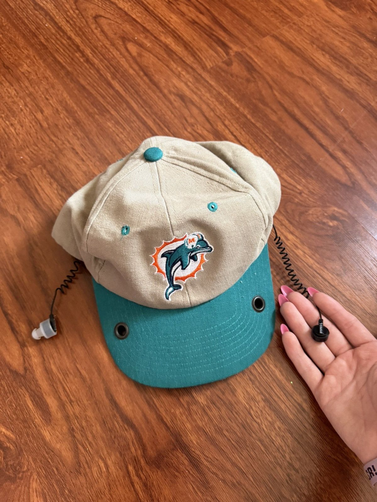 Vintage Vintage Miami Dolphins NFL Radio Hat Size ONE SIZE - 4 Thumbnail