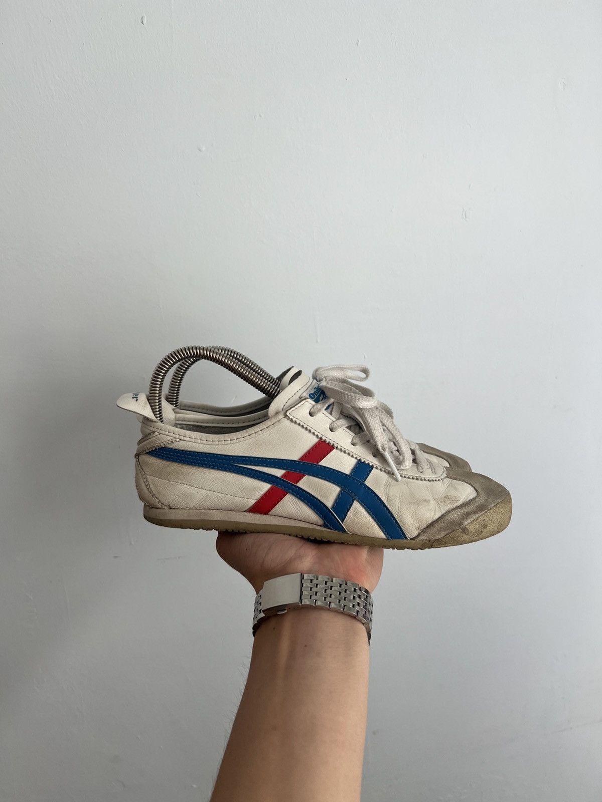 Asics Vintage Asics Tiger Onitsuka White Sneakers Size US 5.5 / EU 38 - 1 Thumbnail