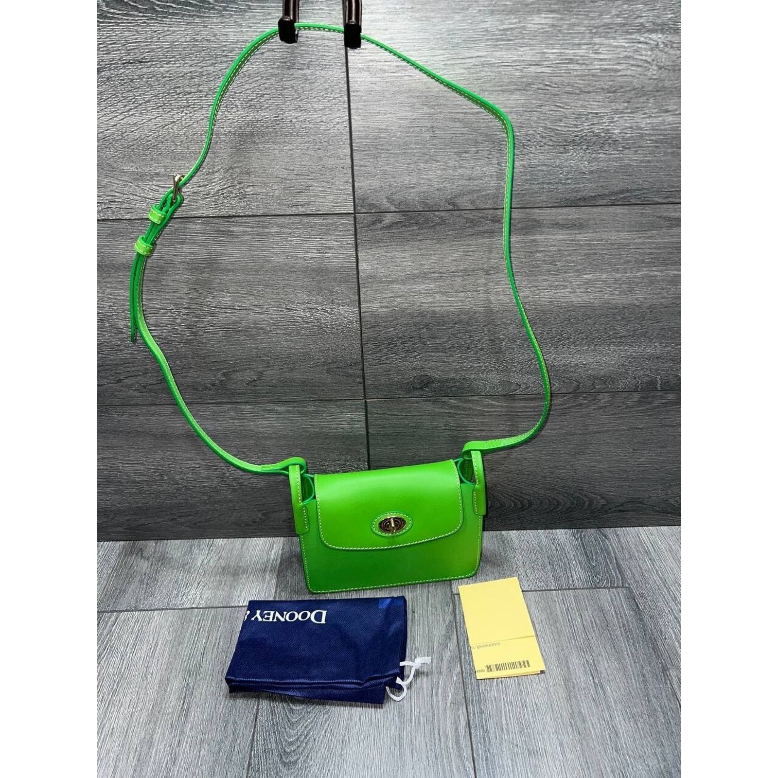 Dooney & Bourke Dooney & Bourke Smooth Leather Pinky Bag Kelly Green A653792 Size ONE SIZE - 11 Thumbnail