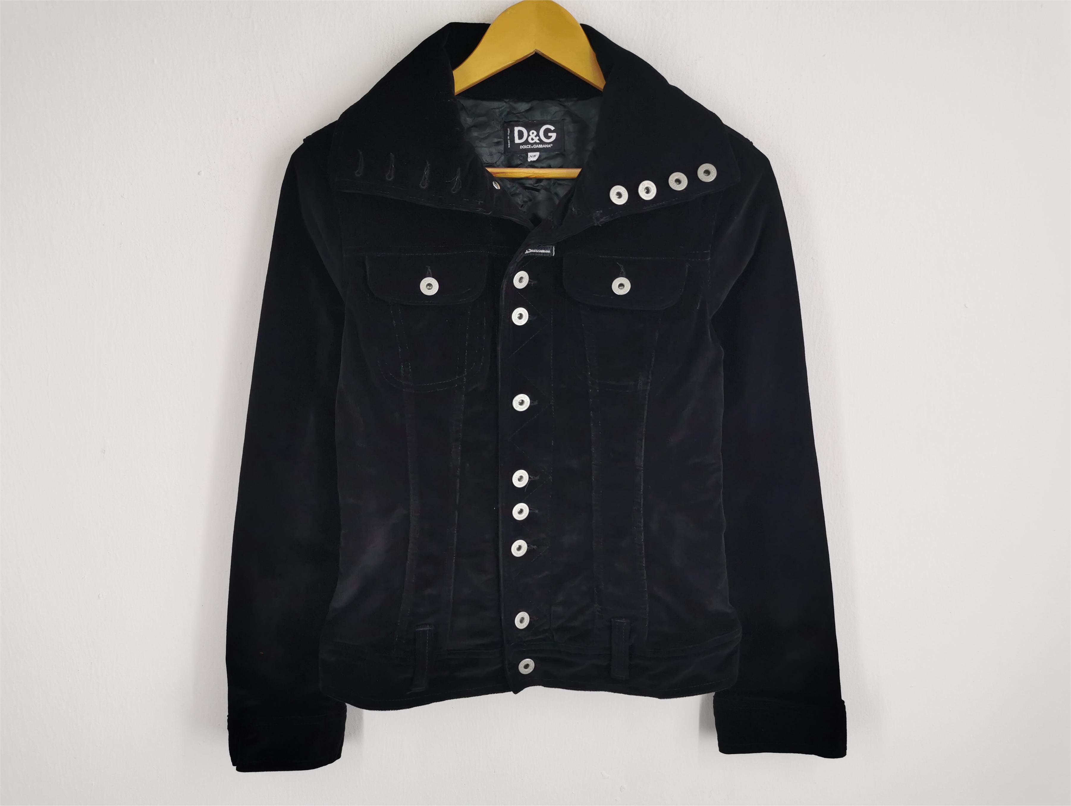 Dolce & Gabbana Vintage Dolce Gabbana Corduroy Quilted Jacket Made In Italy Size XS / US 0-2 / IT 36-38 - 1 Thumbnail