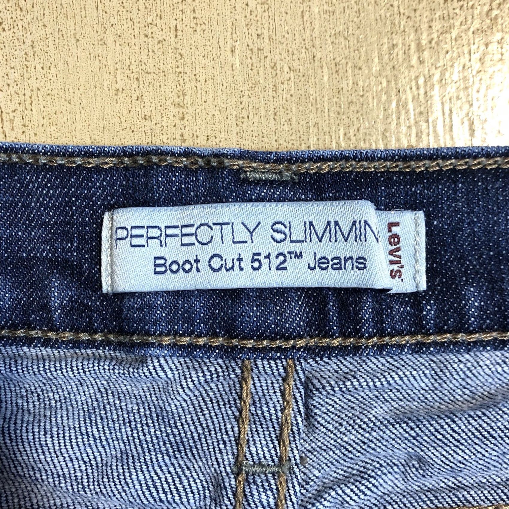 Levi's VINTAGE Levi's 512 Cut-Off Women Denim Jeans Shorts 12 Daisy Dukes 1.5in Inseam Blue Denim 90s Classic Womens Size 34" / US 12 / IT 48 - 3 Thumbnail