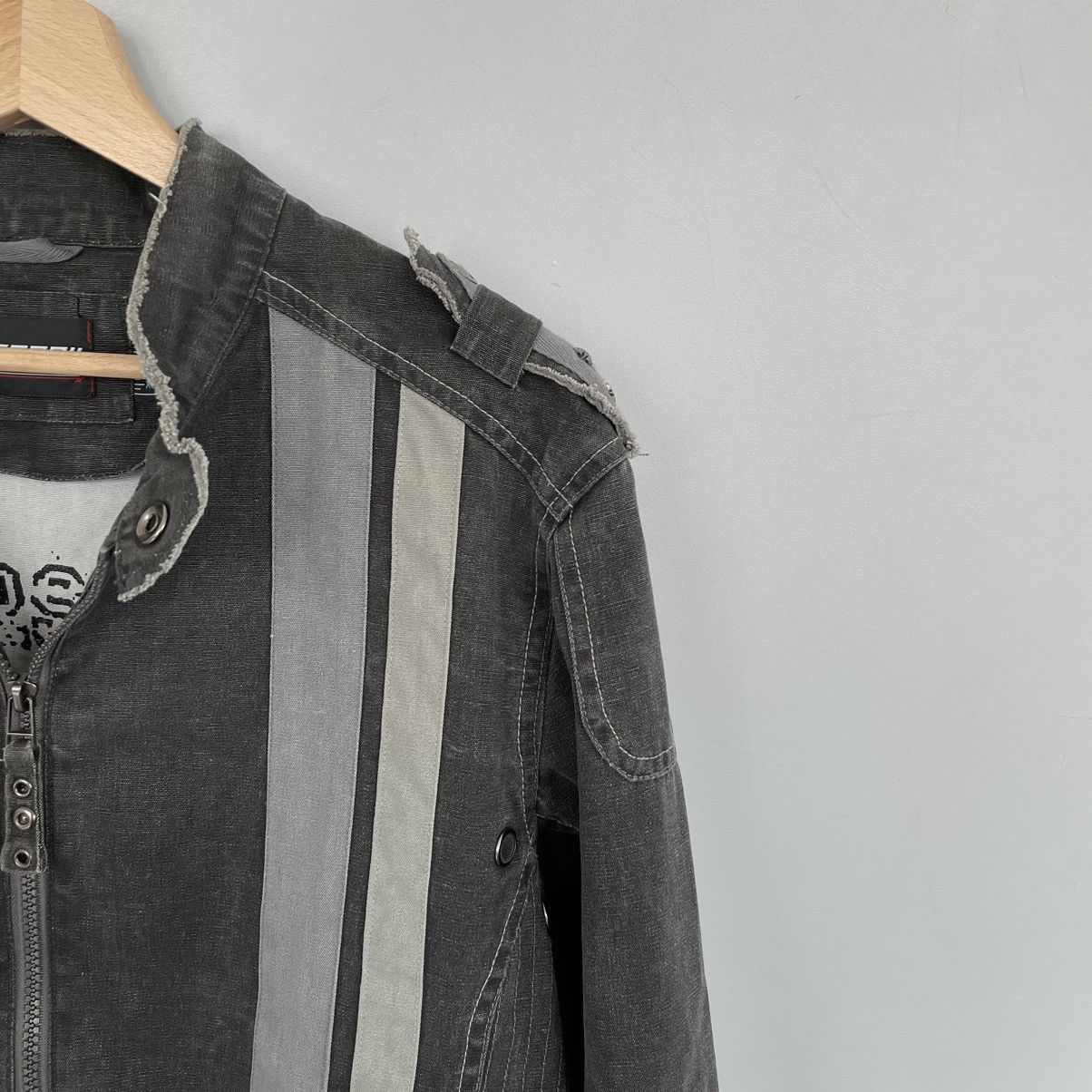 Japanese Brand × Vintage Vintage distressed avantgarde denim jacket style Balenciaga Size US L / EU 52-54 / 3 - 5 Thumbnail