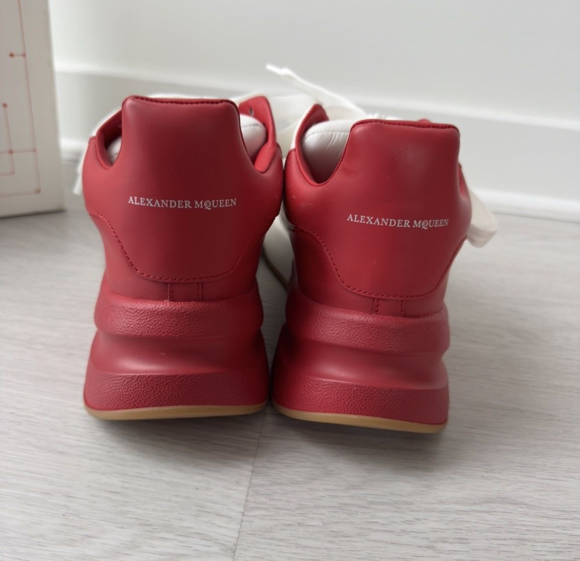 Alexander McQueen Alexander McQueen: Larry Oversized Men's Sneakers Size US 6 / EU 39 - 3 Thumbnail