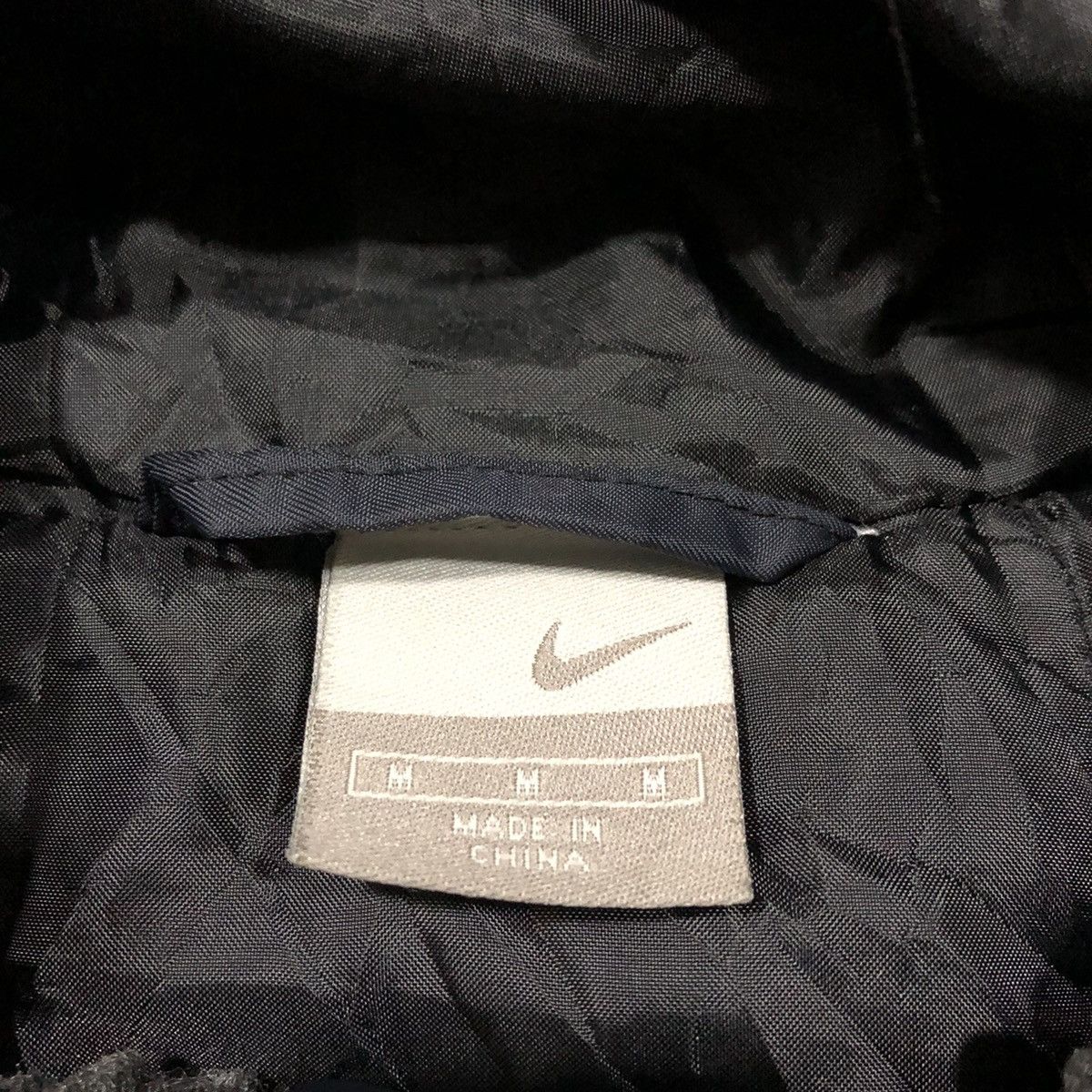 Nike × Vintage VINTAGE Y2K NIKE Long Puffer Jacket Size US L / EU 52-54 / 3 - 11 Thumbnail