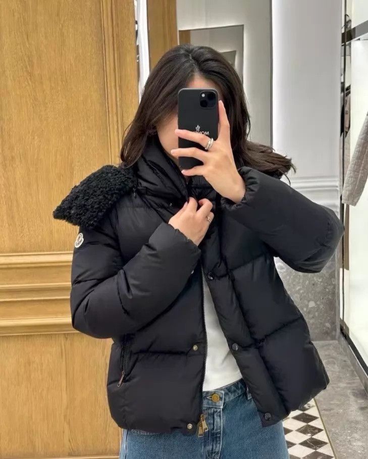 Moncler Moncler FW25 Castelnou Short Down Jacket Size 3 95 New Size M / US 6-8 / IT 42-44 - 6 Thumbnail