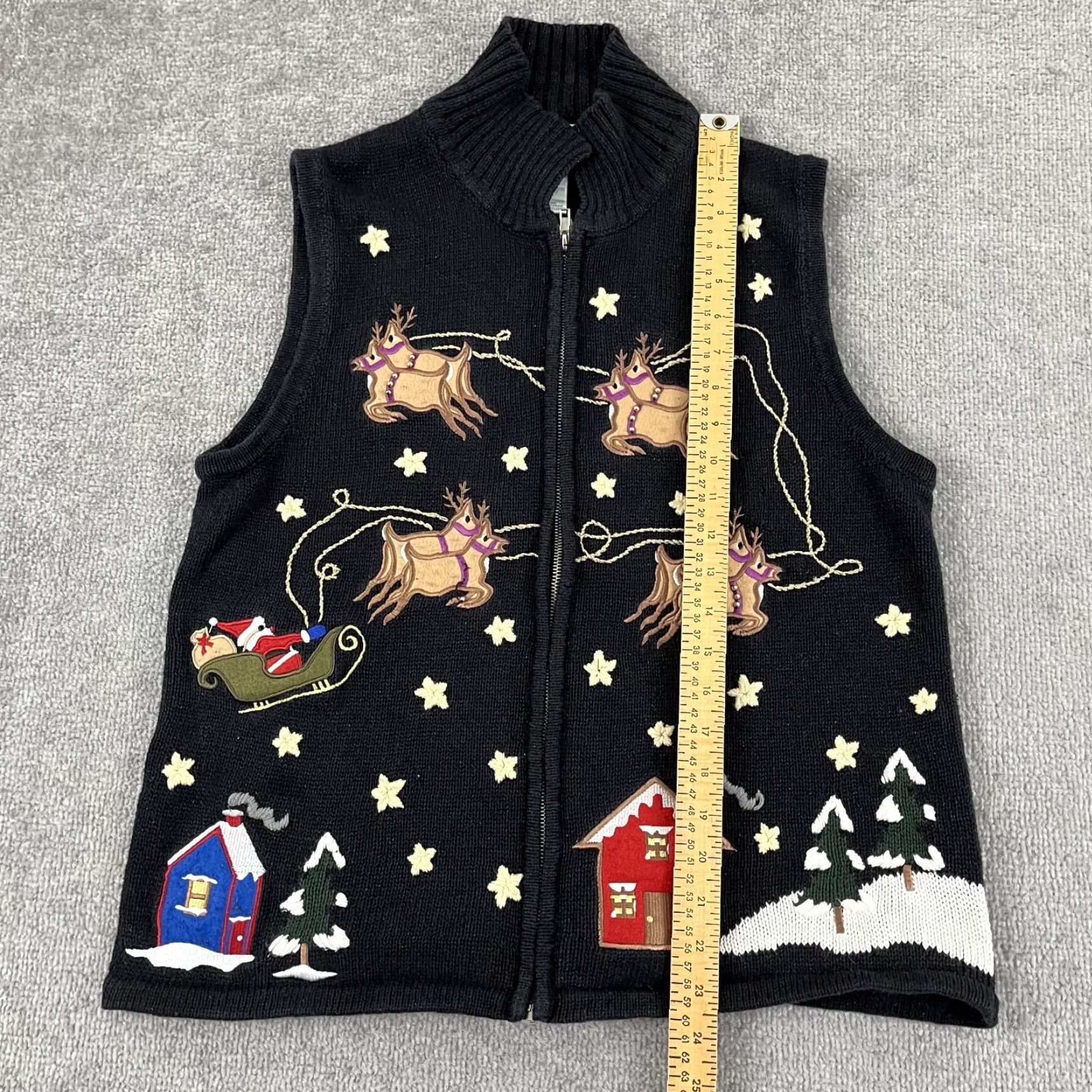 Quacker Factory Quacker Factory Sweater Vest Women Medium Black Reindeer Santa Christmas Holiday Size M / US 6-8 / IT 42-44 - 3 Thumbnail
