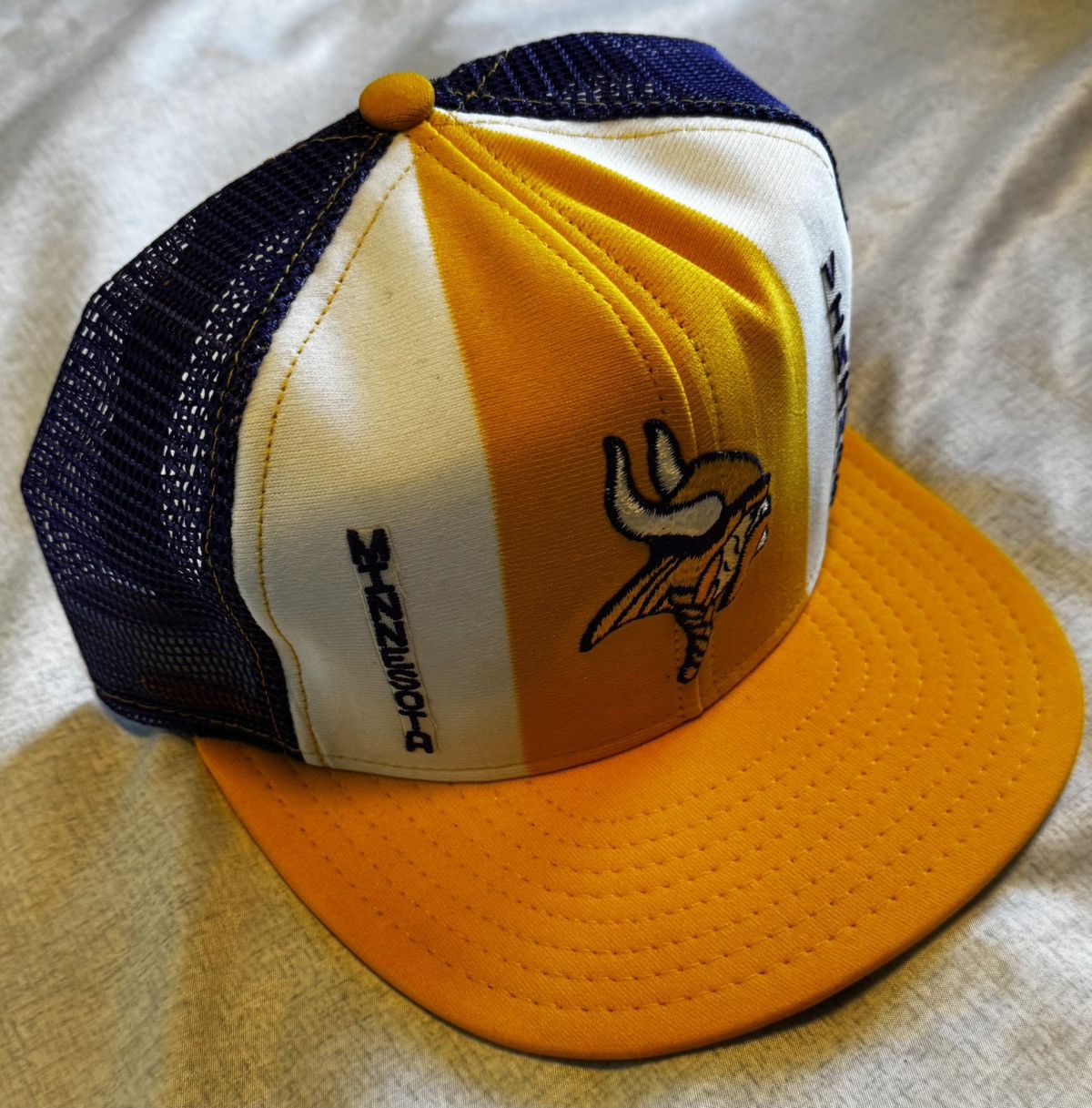 Other Minnesota Vikings Vintage AJD Lucky Stripes Snap Trucker Size ONE SIZE - 3 Thumbnail