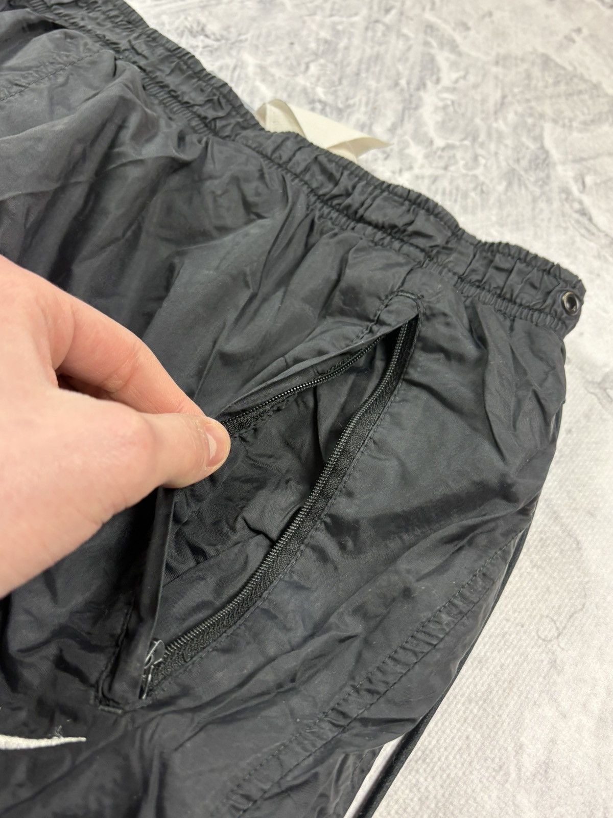 Nike Vintage Nike track pants retro wide loose baggy fit rap Size US 36 / EU 52 - 7 Thumbnail