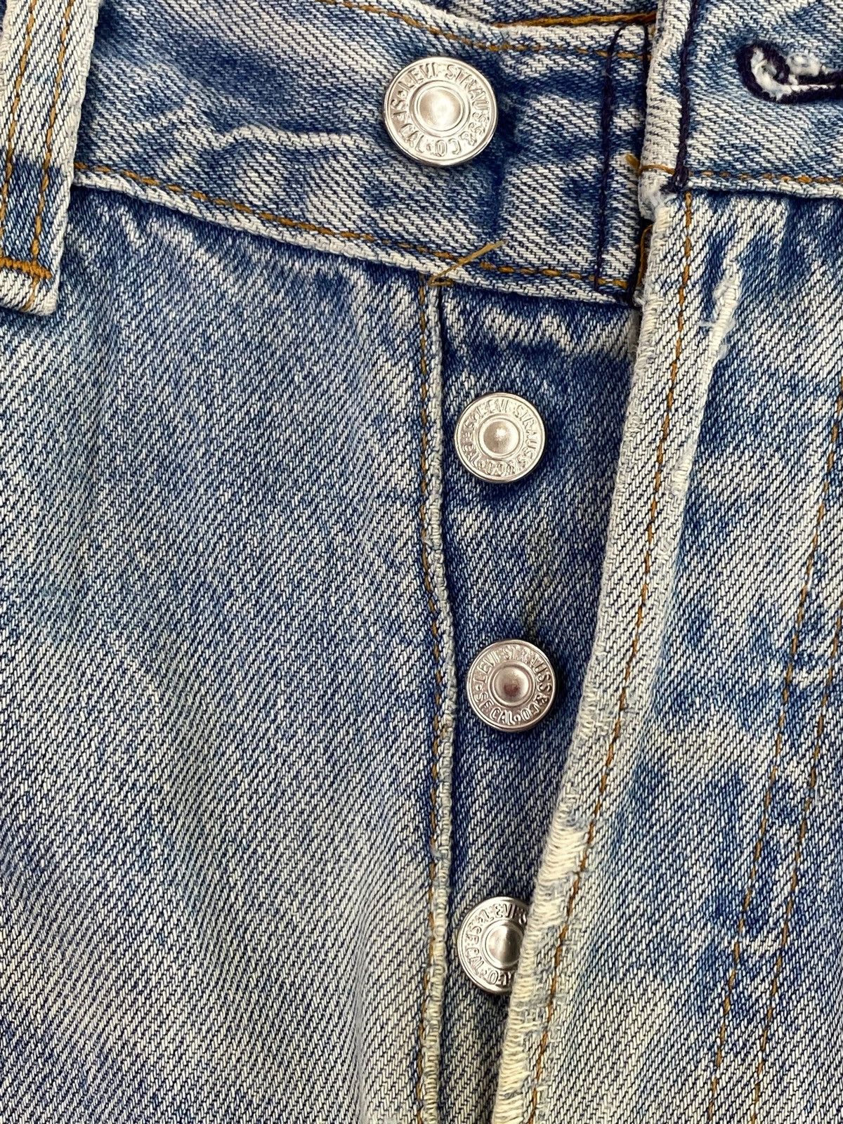 Levi's Levi’s Vintage Faded Wash Distressed Style Loose Jeans Size US 28 / EU 44 - 10 Thumbnail