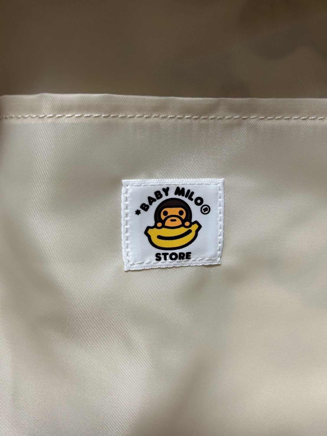 Bape NEW BABY MILO MEDIUM hamburger BACKPACK Size ONE SIZE - 12 Thumbnail