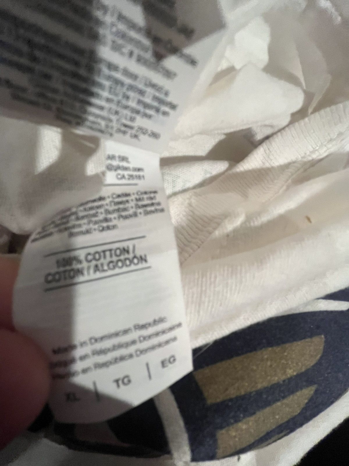 Gildan New Orleans pelicans autographed tee Size US XL / EU 56 / 4 - 3 Thumbnail