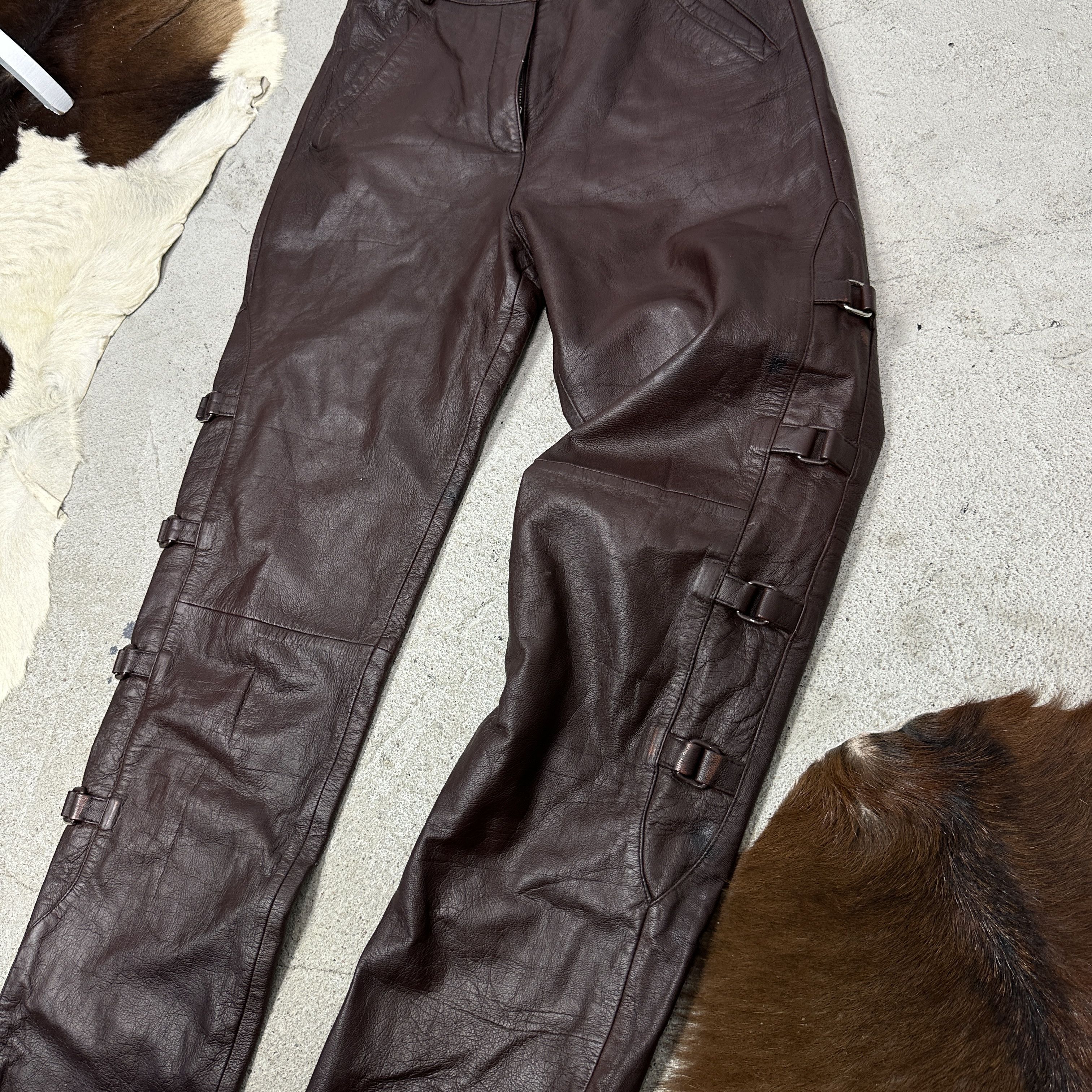 Vintage Vintage Avant Garde Grunge Leather Buckled Pants Y2K Size 26" / US 2 / IT 38 - 7 Thumbnail