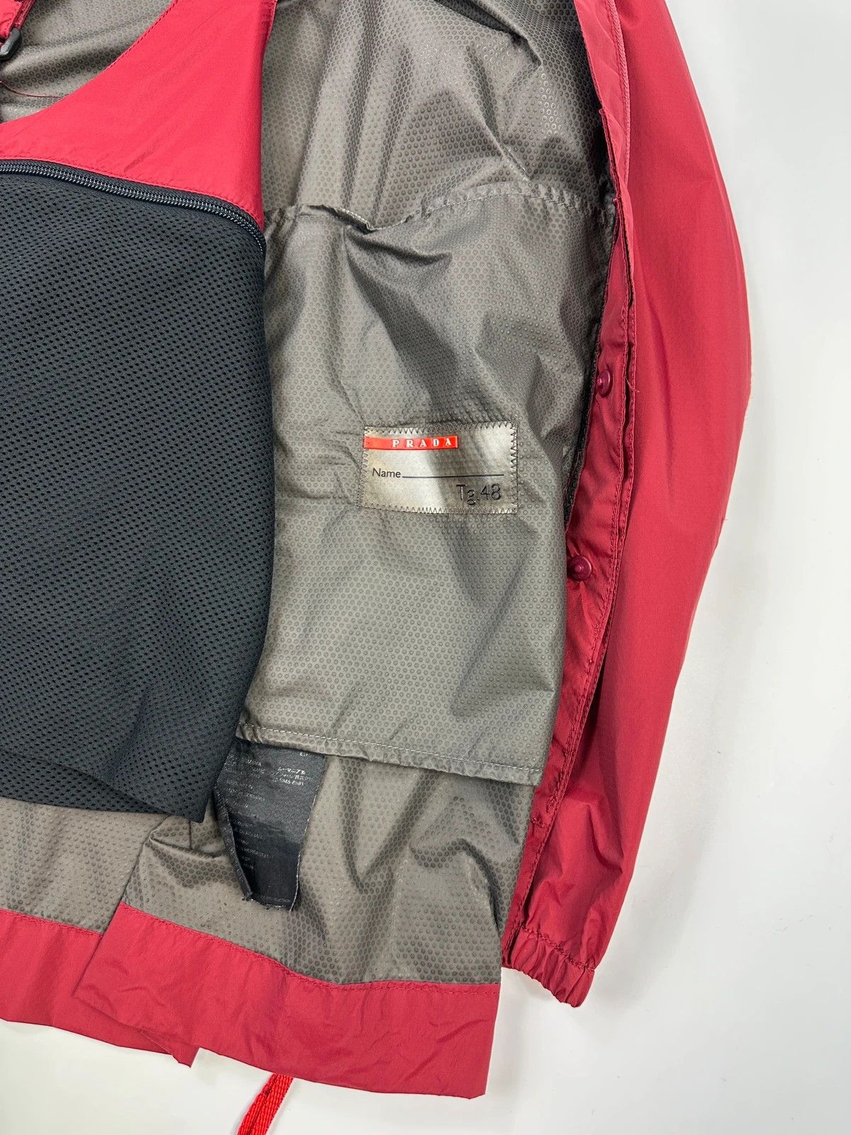 Prada Prada Sport FW2003 Burgundy Red Gore-Tex Jacket Size US M / EU 48-50 / 2 - 11 Thumbnail