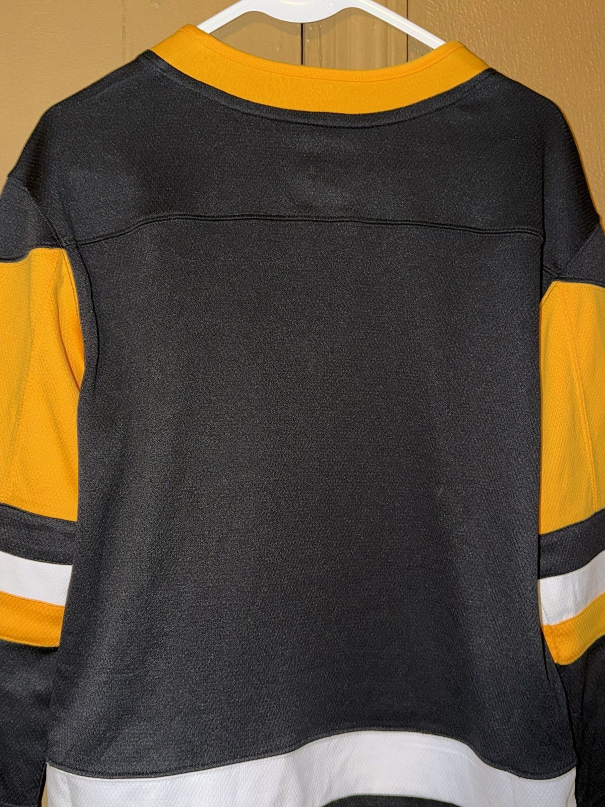 NHL Fanatics Breakaway NHL Pittsburgh Penguins Youth Jersey L/XL Size US L / EU 52-54 / 3 - 10 Thumbnail