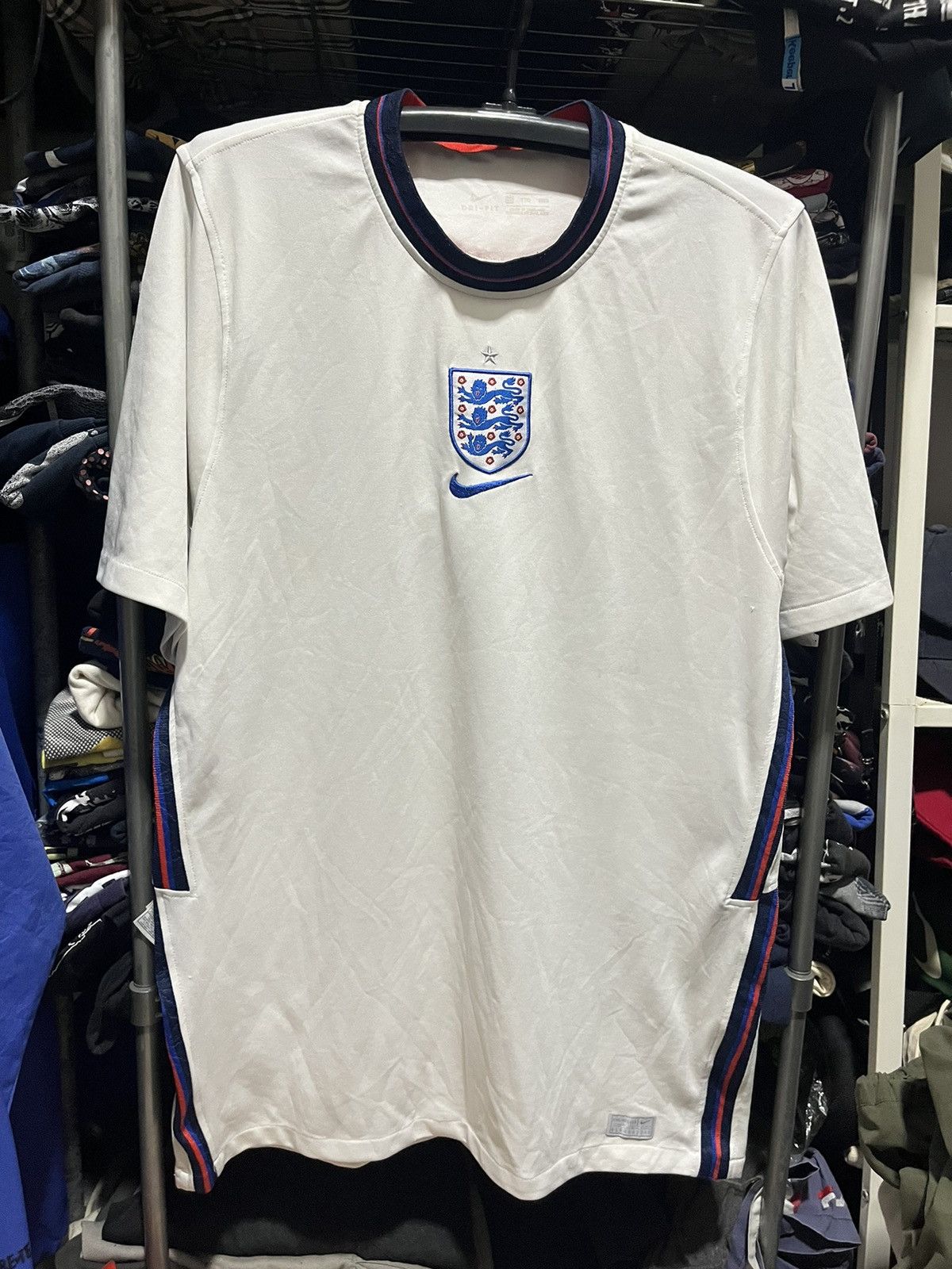 Nike Nike England Team Football Jersey 2016s Size US XL / EU 56 / 4 - 1 Thumbnail