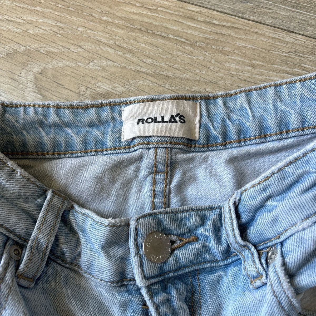 Rolla's Rollas vintage light wash denim flare jeans Size 25" / US 0 / IT 36 - 2 Thumbnail