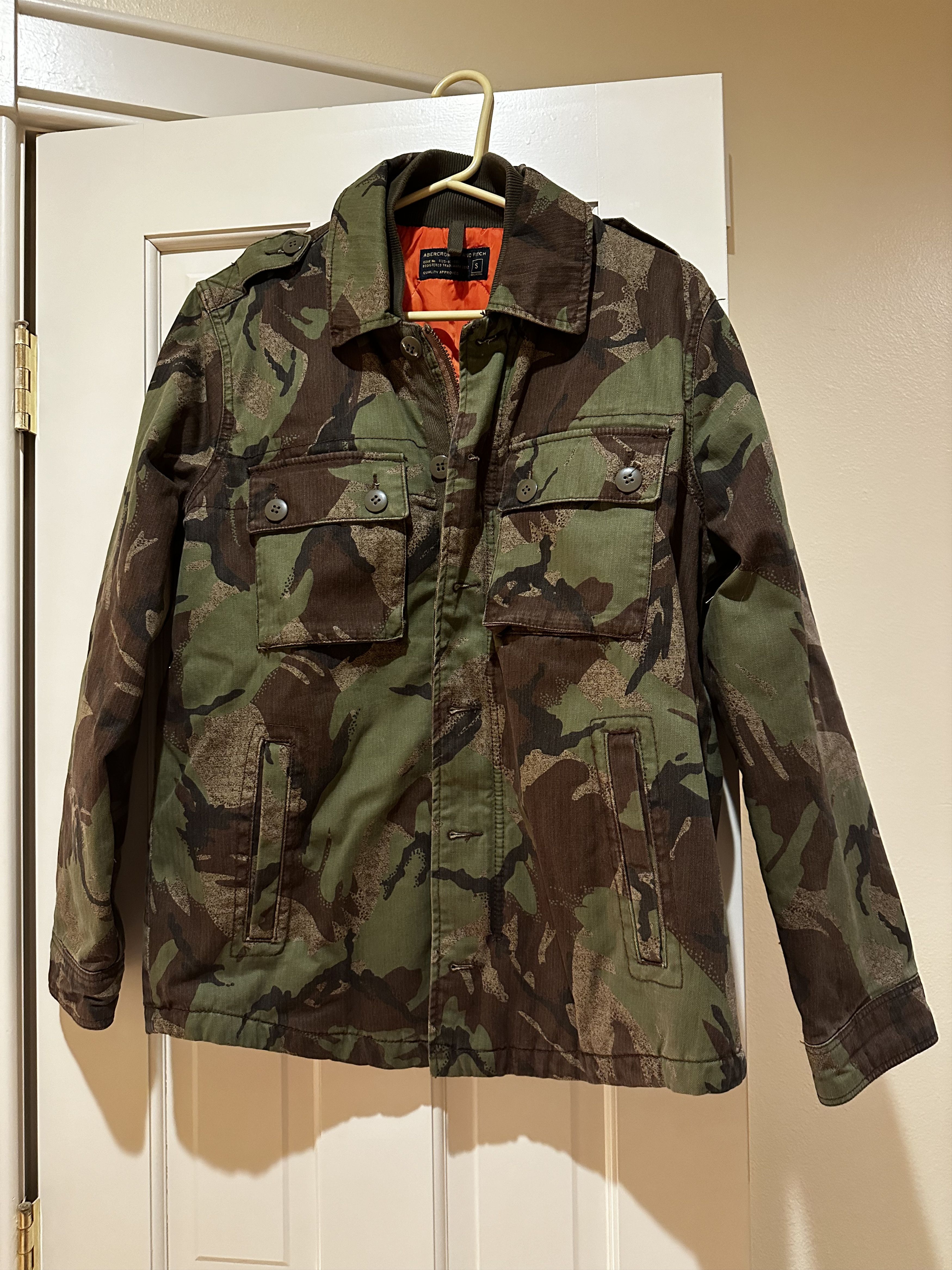 image of Abercrombie Fitch Camouflage Jacket in Green Camouflage, Men's (Size Small)