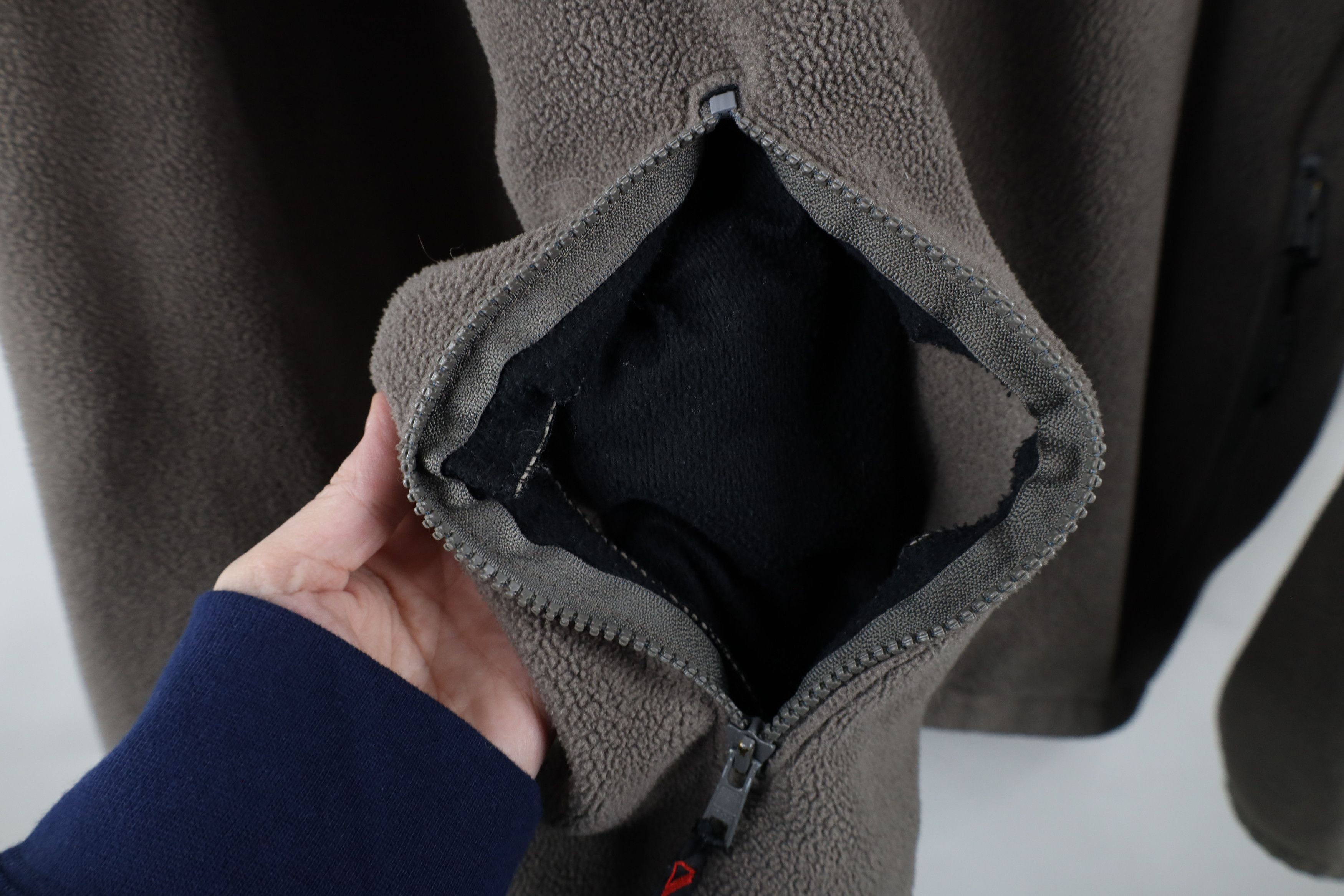 Cabelas × Vintage Vintage 90s Cabelas Polartec Fleece Full Zip Jacket Gray Size US XXL / EU 58 / 5 - 4 Thumbnail