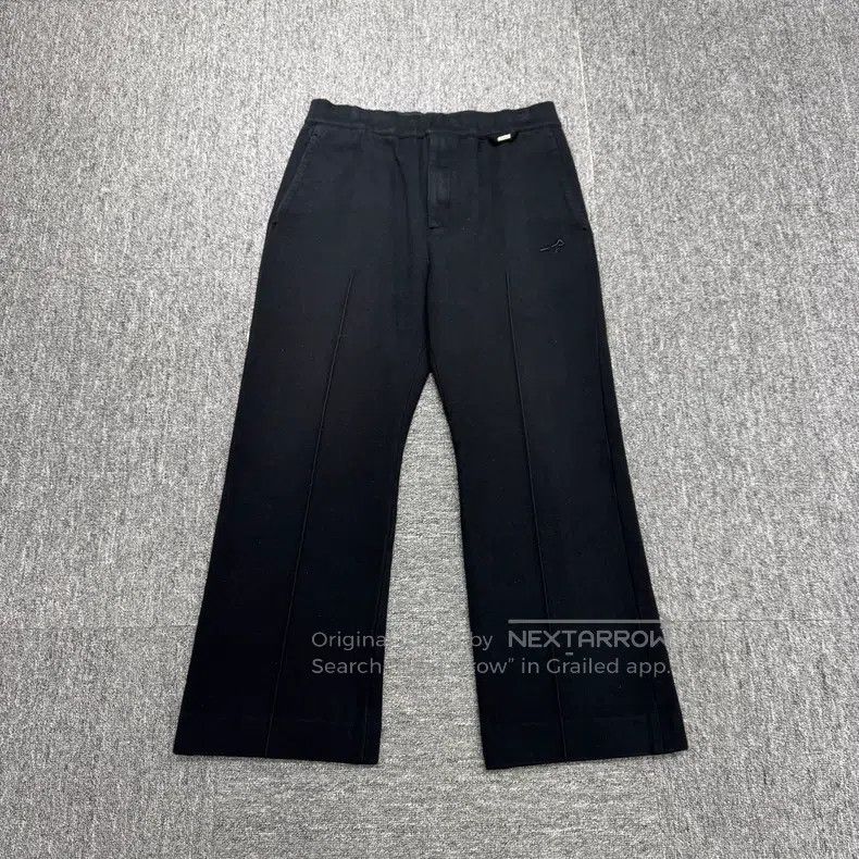 Louis Vuitton Louis Vuitton Pin-embroidered svelte slacks pants Size US 40 / EU 56 - 1 Thumbnail