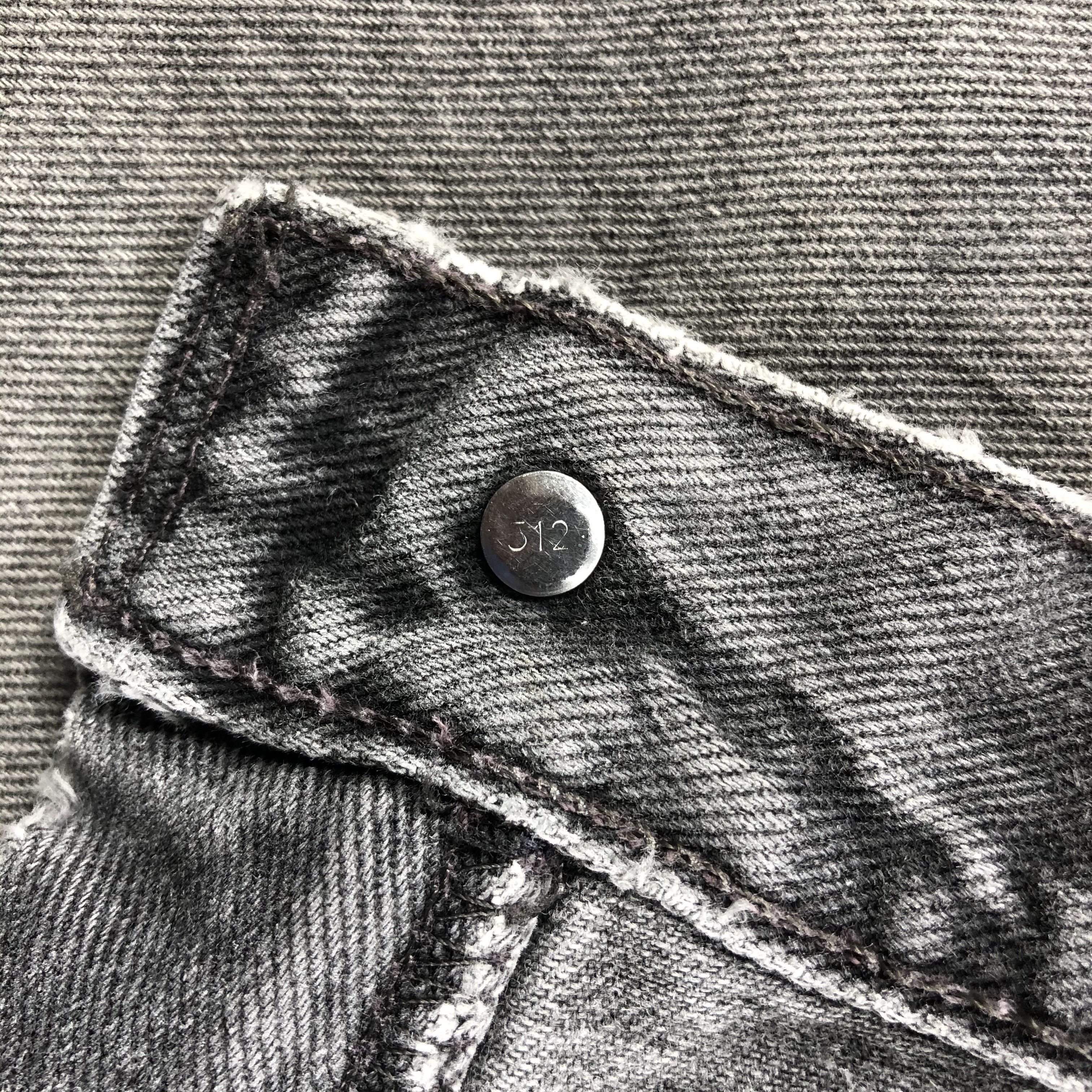 Levi's × Vintage 90s Vintage Faded Black Levis 505 Jeans-JM2630 Size US 37 - 16 Thumbnail
