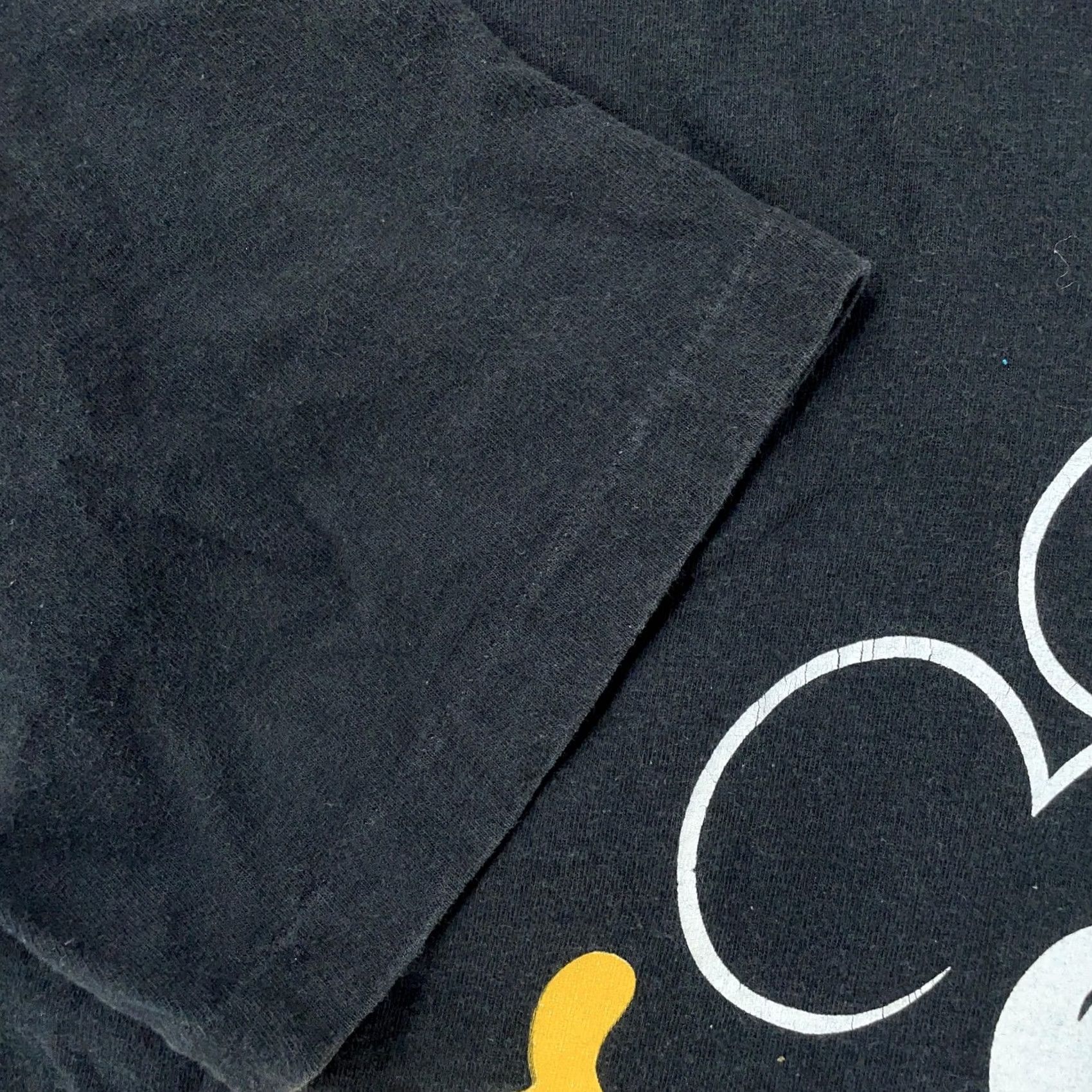 Disney VINTAGE Disney Mickey Mouse Mickey & Co T-Shirt Black Medium L Men Short Sleeve Crew Neck Graphic Print 90s Size US L / EU 52-54 / 3 - 3 Thumbnail