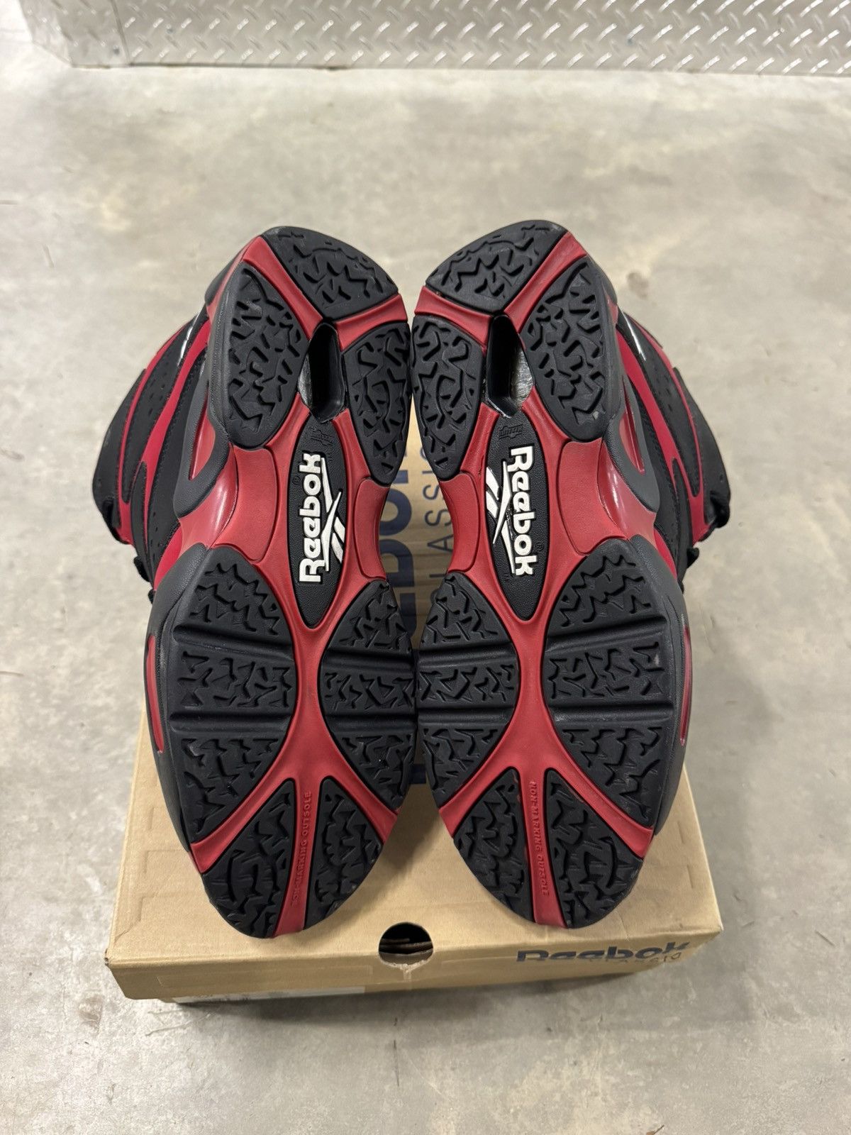 Reebok Reebok Kamikaze 1 Mid Red Black Size 10.5 Size US 10.5 / EU 43-44 - 6 Thumbnail