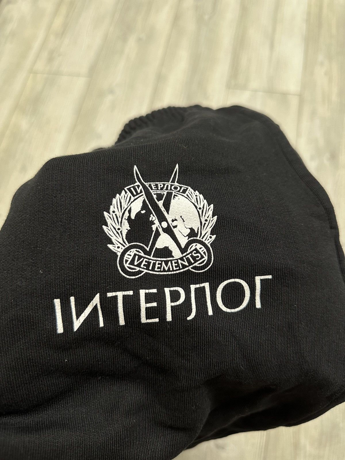 Vetements Vetements Black Interpol Logo Sweatpants Pants Size US 30 / EU 46 - 4 Thumbnail