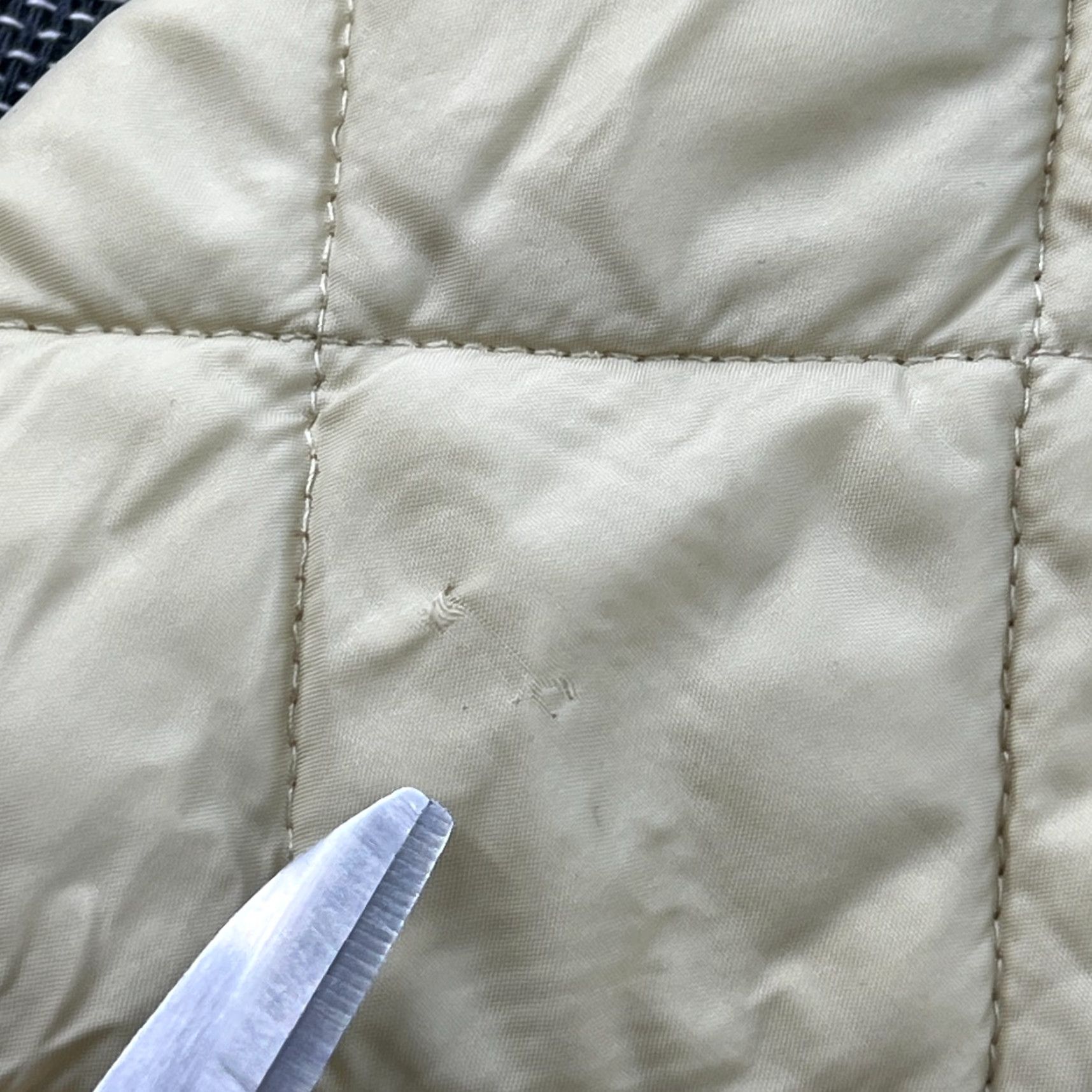 Henri Lloyd Vintage Henri Lloyd Beige Jacket Mens Medium Quilted Corduroy Trim Jacket Size US M / EU 48-50 / 2 - 2 Thumbnail