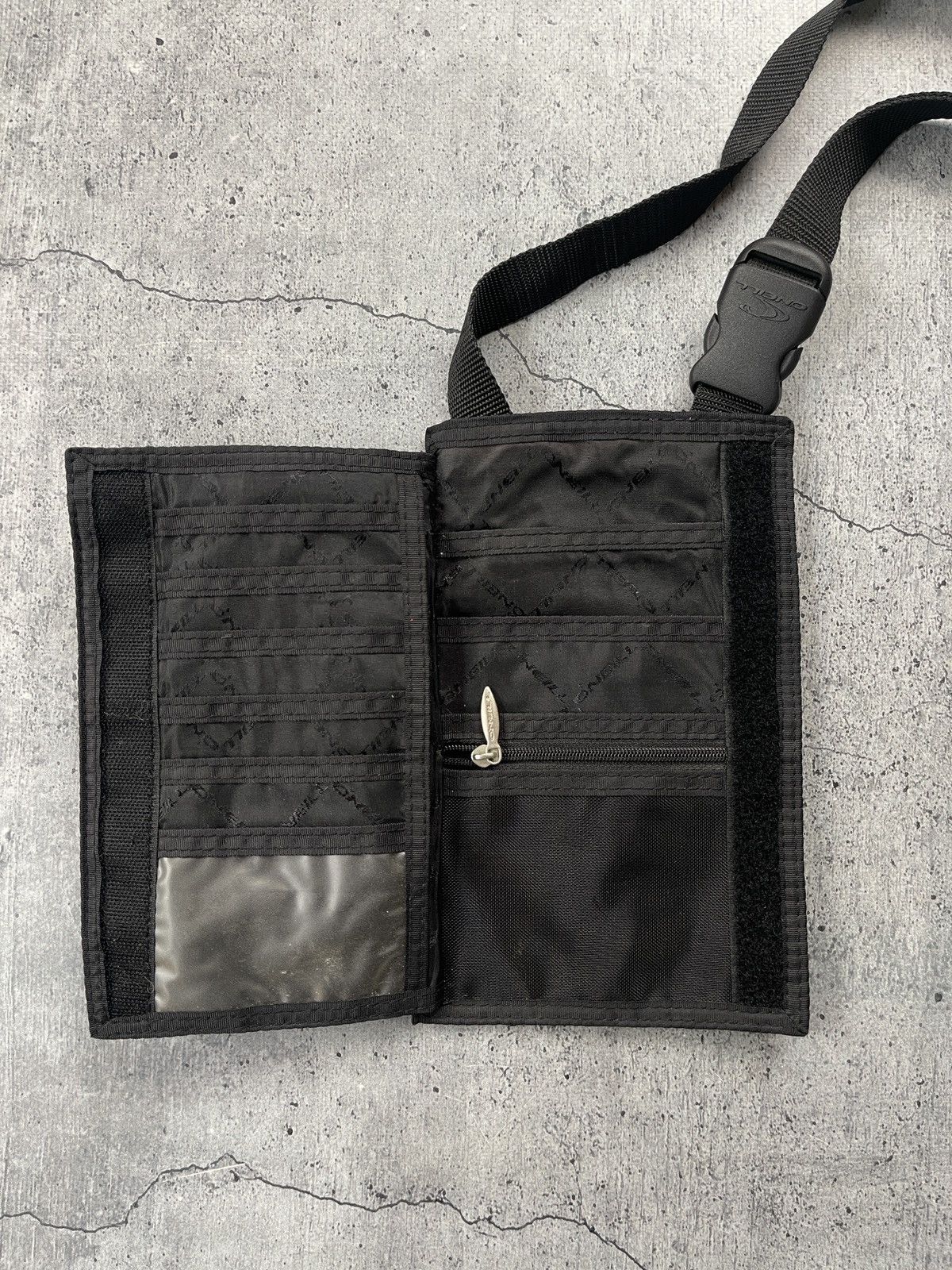 20471120 × Japanese Brand × O'Neill Vintage 00s Oneill Crossbody Bag Size ONE SIZE - 7 Thumbnail