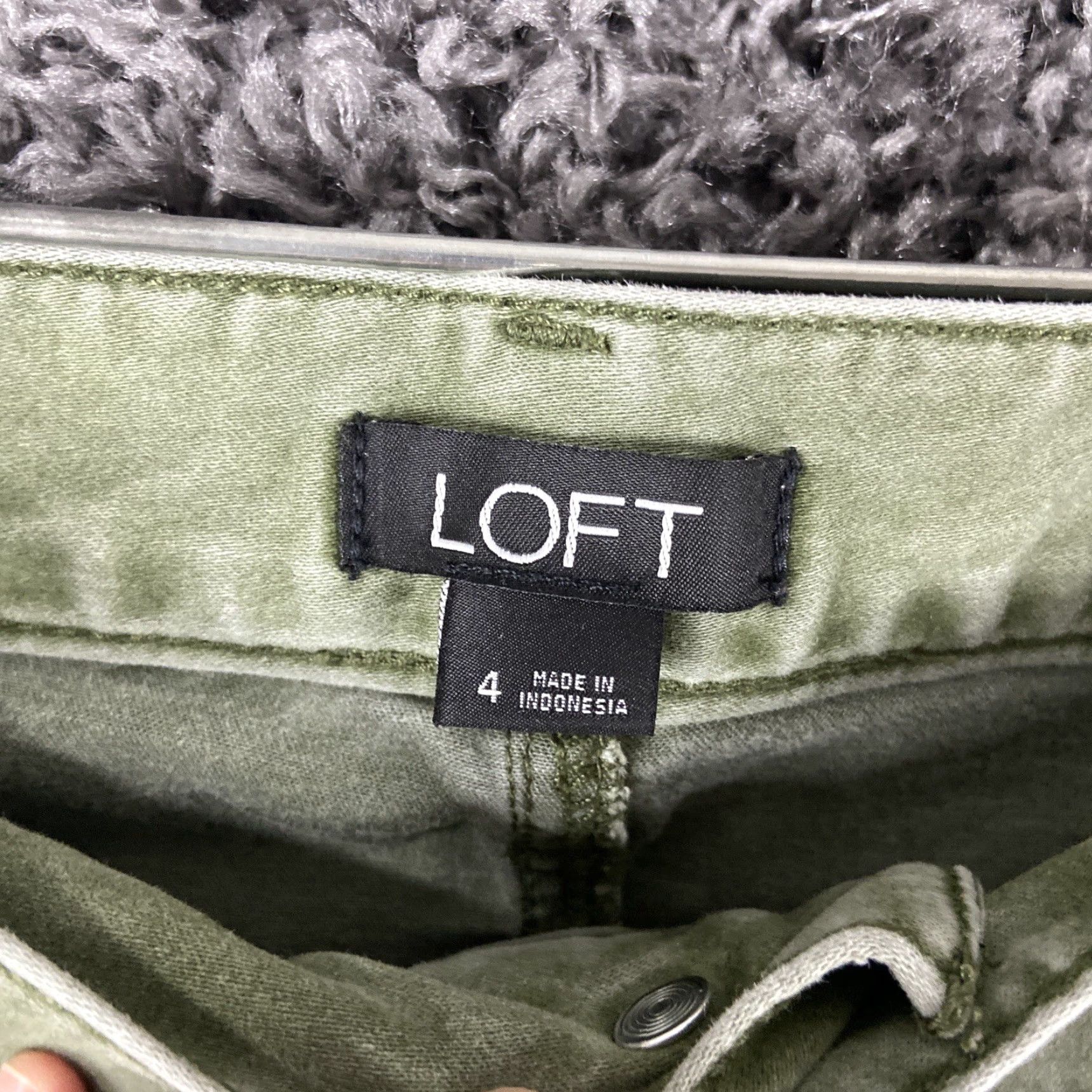 Loft VINTAGE Loft Green Skinny Pants Women's Size 4 Ankle Cropped for Women Size 27" / US 4 / IT 40 - 6 Thumbnail
