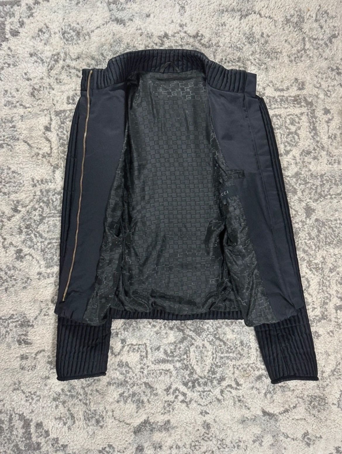 Gucci 2000 Black Quilted Pleated Jacket by Gucci Size S / US 4 / IT 40 - 4 Thumbnail