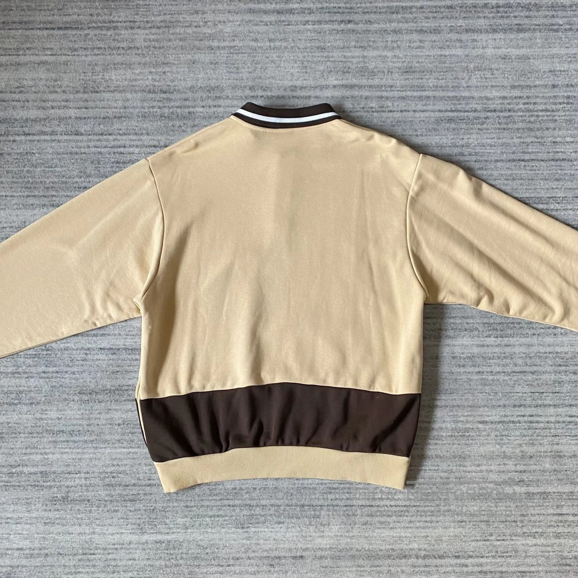 Travis Scott cactus jack brown long sleeve polo sweatshirt. Size US M / EU 48-50 / 2 - 3 Thumbnail