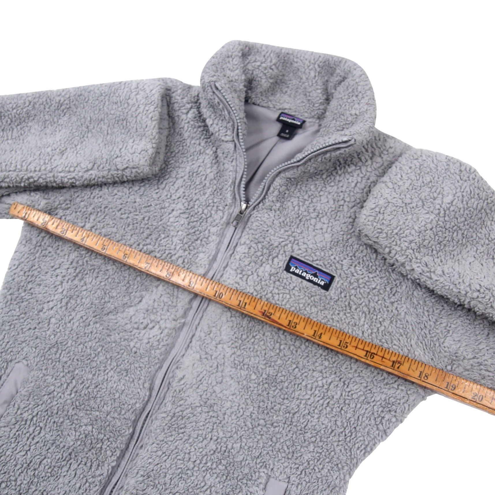 Patagonia Patagonia Women's Small Deep Pile Grey Jacket User: Patagonia Women's Small Deep Pile Grey Jacket Size S / US 4 / IT 40 - 5 Thumbnail