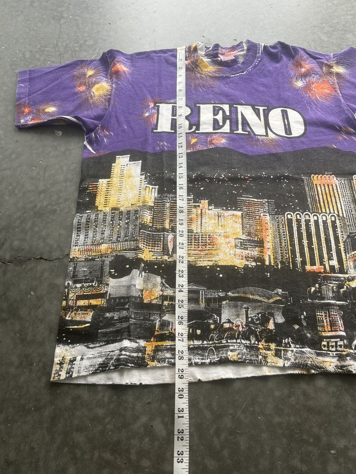 Fruit Of The Loom × Vintage Crazy Vintage 90s Reno Nevada AOP Graphic Tee Size US XL / EU 56 / 4 - 7 Thumbnail