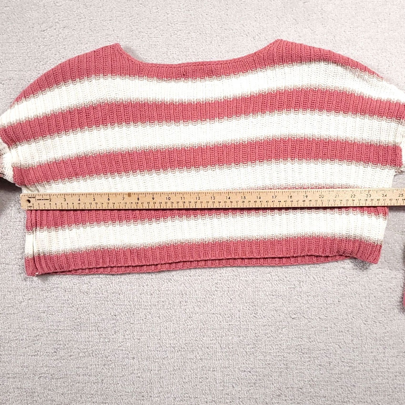 American Eagle Outfitters VINTAGE American Eagle Sweater Women’s S Cropped Oversized Pink Striped AEO Knit L/S Size S / US 4 / IT 40 - 6 Thumbnail