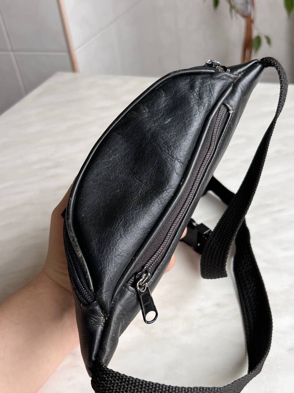 Marlboro × Vintage Vintage 90s Marlboro leather bag messenger black vintage Size ONE SIZE - 9 Thumbnail