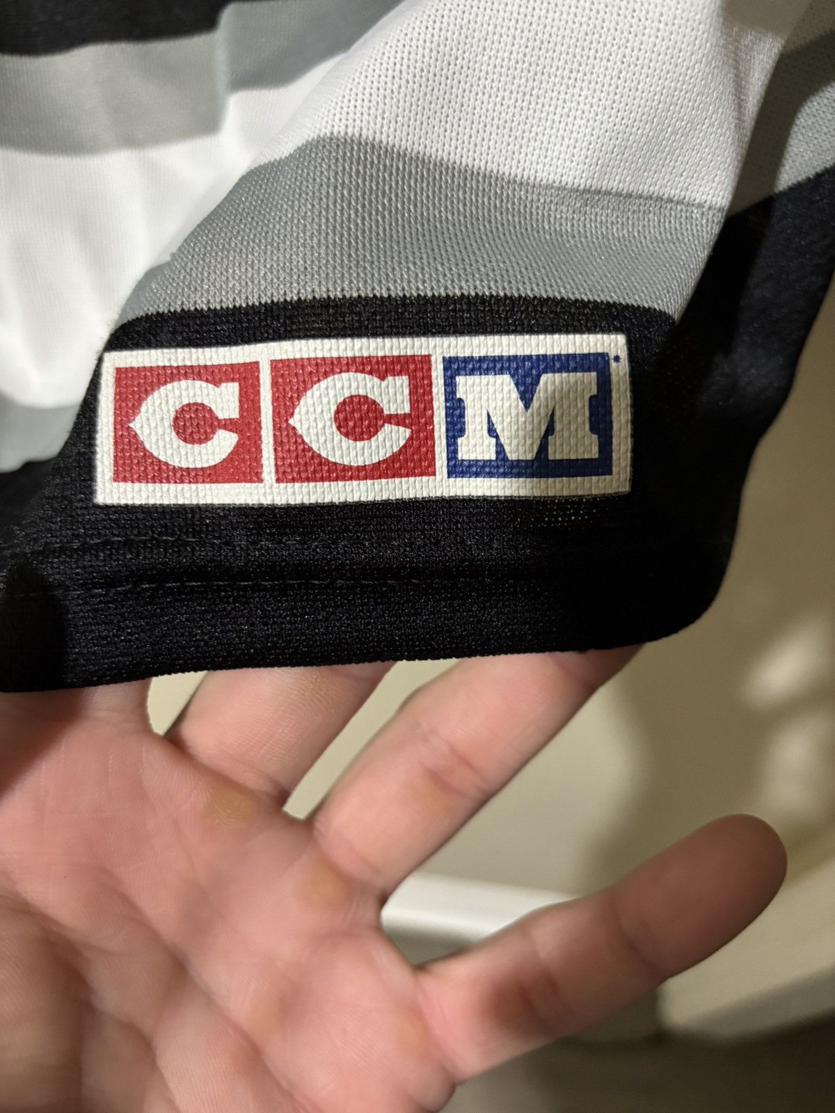 Ccm × Vintage Vintage CCM Wayne Gretzky Los Angeles Kings Jersey XL Size US XL / EU 56 / 4 - 4 Thumbnail