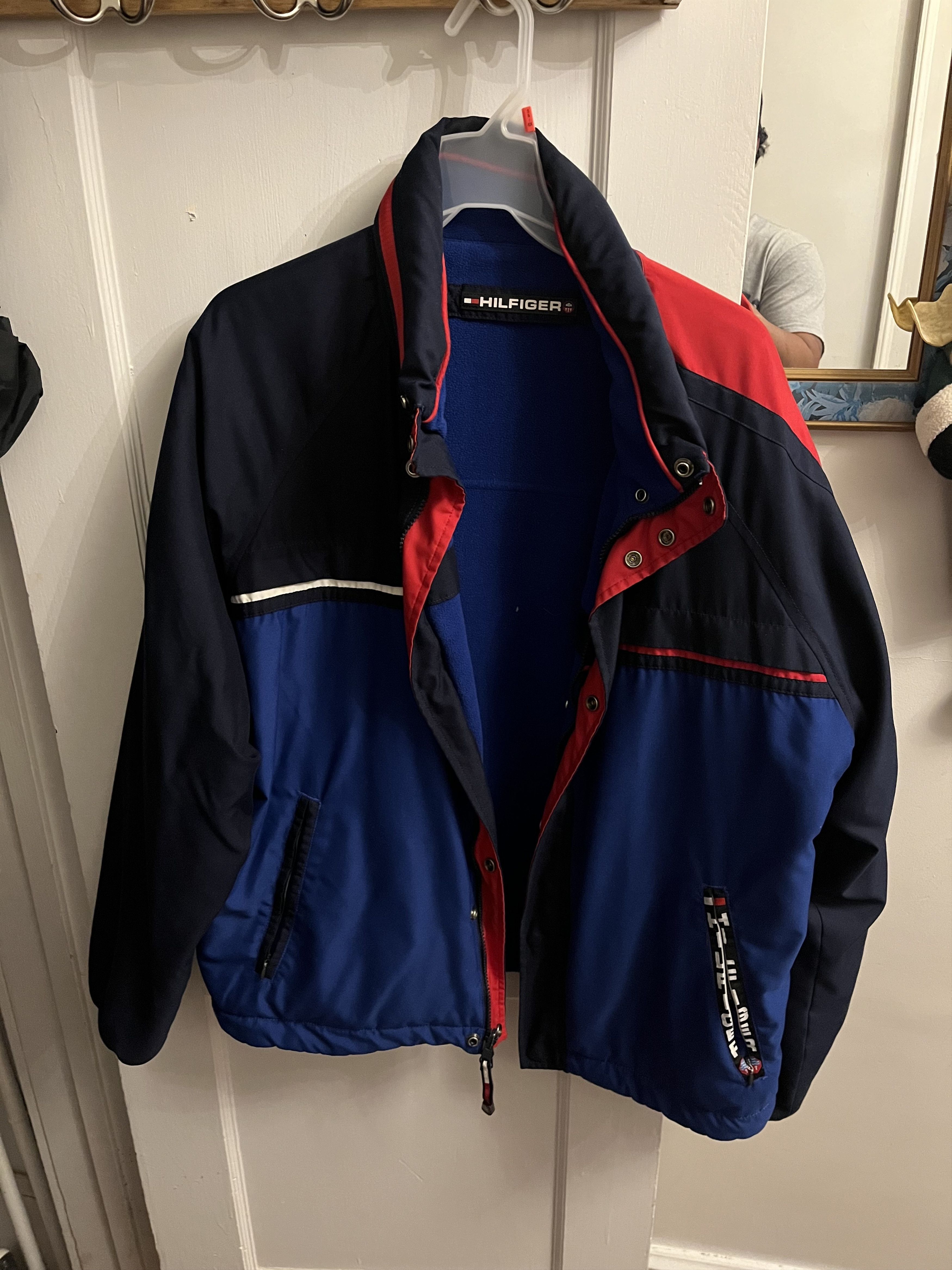 Tommy Hilfiger Vintage Tommy Hilfiger Reversible Jacket Size US L / EU 52-54 / 3 - 1 Thumbnail