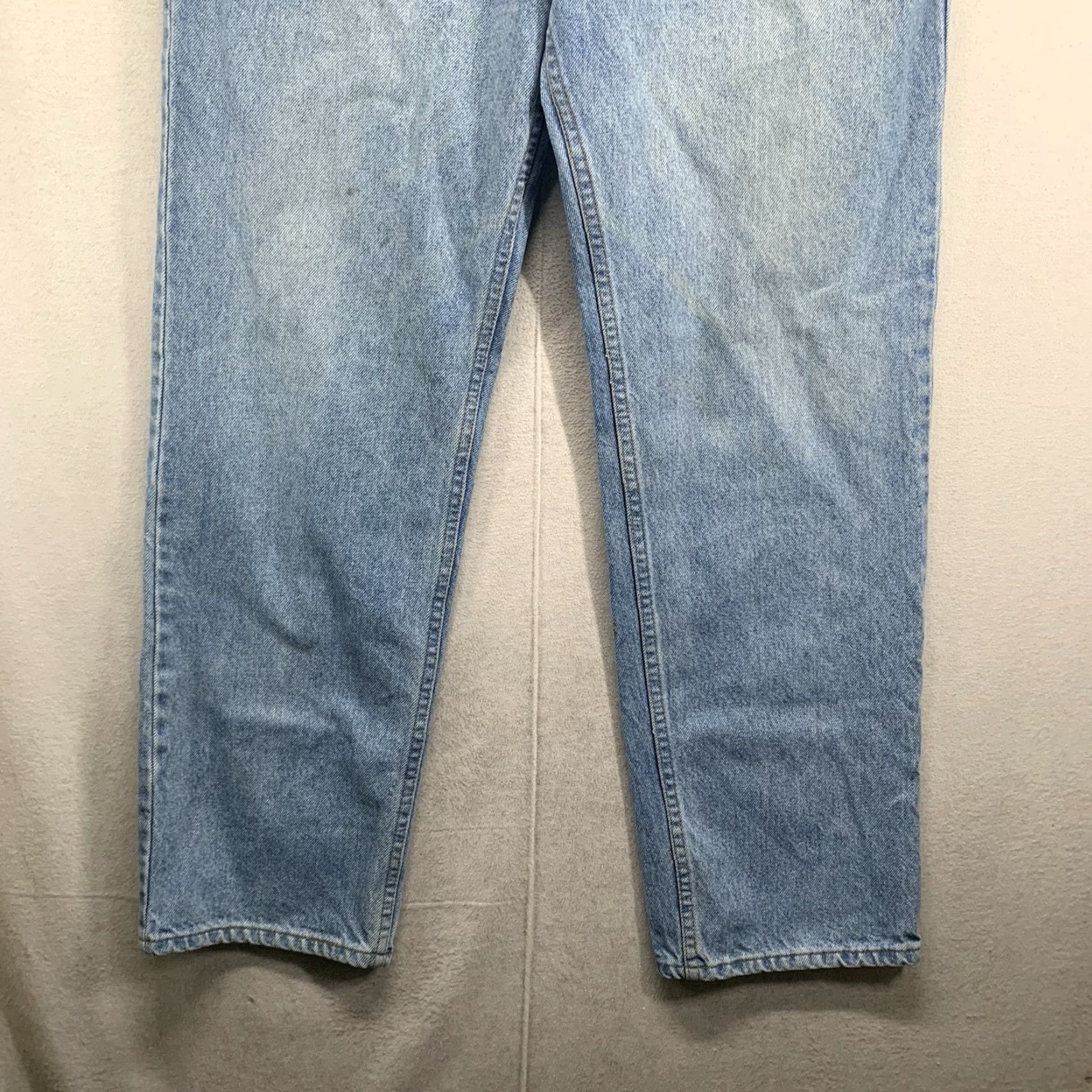 Vintage Vintage Levi's Men’s Jeans 506 36x30 Straight Fit Mid-Rise Denim U.S. Made 1990s Size US 36 / EU 52 - 6 Thumbnail