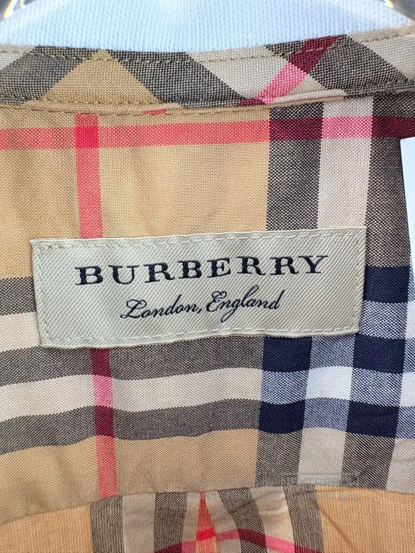 Burberry Burberry Check Double Collar Short. Size US L / EU 52-54 / 3 - 3 Thumbnail