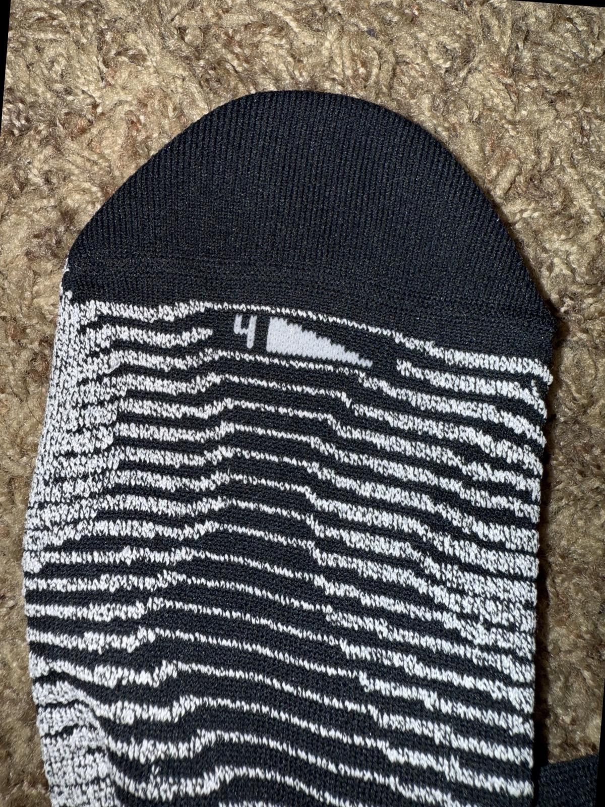 Nike Nike Men’s PSG Paris Saint Germain Home 2025-2026 Socks Sample Size ONE SIZE - 5 Thumbnail