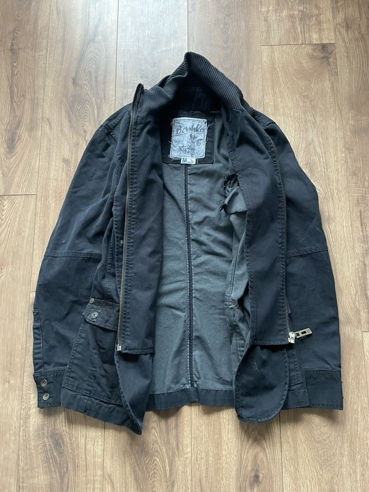 Bershka Archive Coats Jacket Bershka Vintage 2000s casual y2k Size US M / EU 48-50 / 2 - 3 Thumbnail