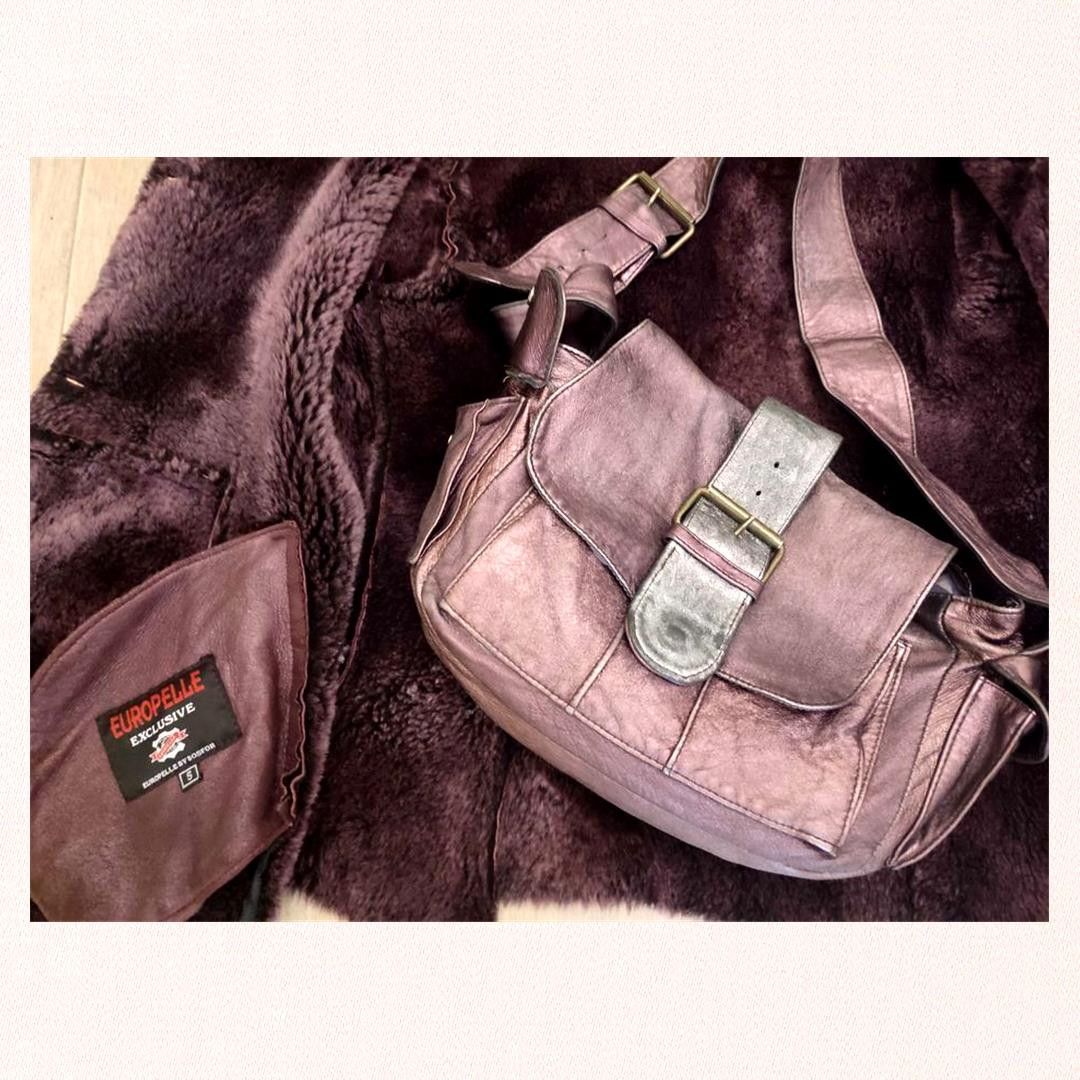 Genuine Leather Shearling coat sz S and matching bag excellent condition Size S / US 4 / IT 40 - 6 Thumbnail