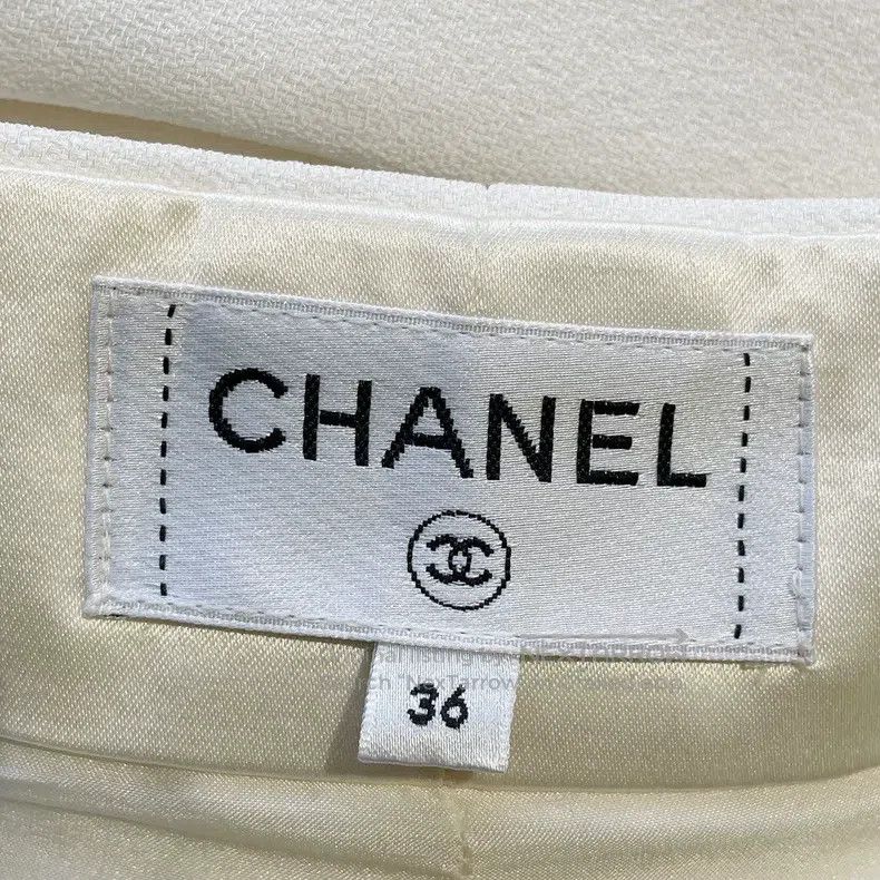 Chanel Chanel White wide-leg trousers Size 24" / US 00 / IT 34 - 6 Thumbnail