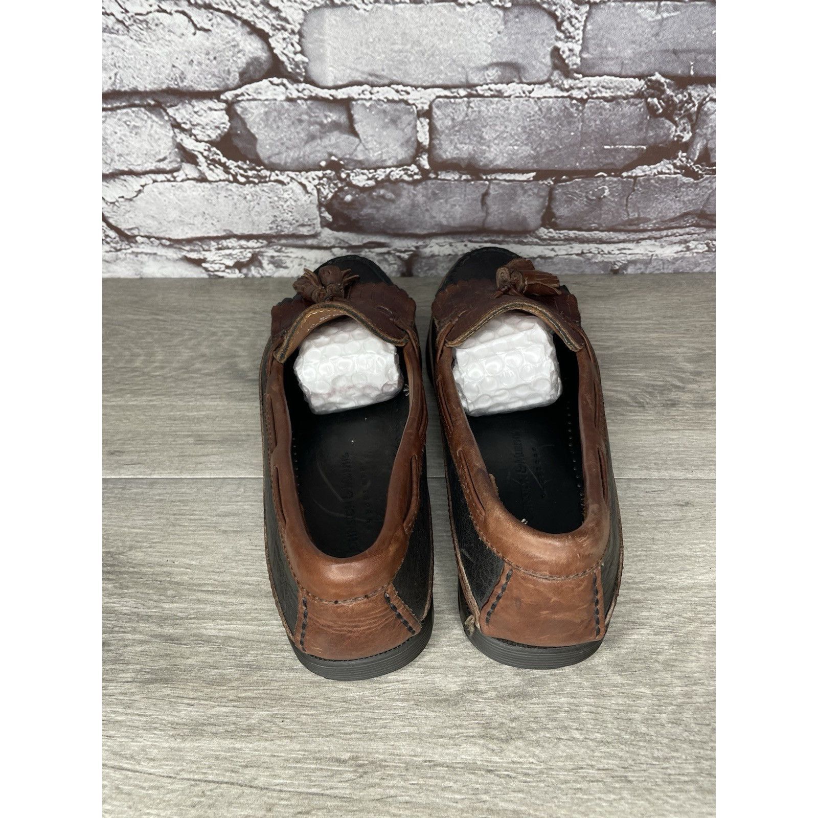 Johnston & Murphy Johnston & Murphy Passport Brown Black Kiltie Tassel Loafer Size US 9 / EU 42 - 6 Thumbnail